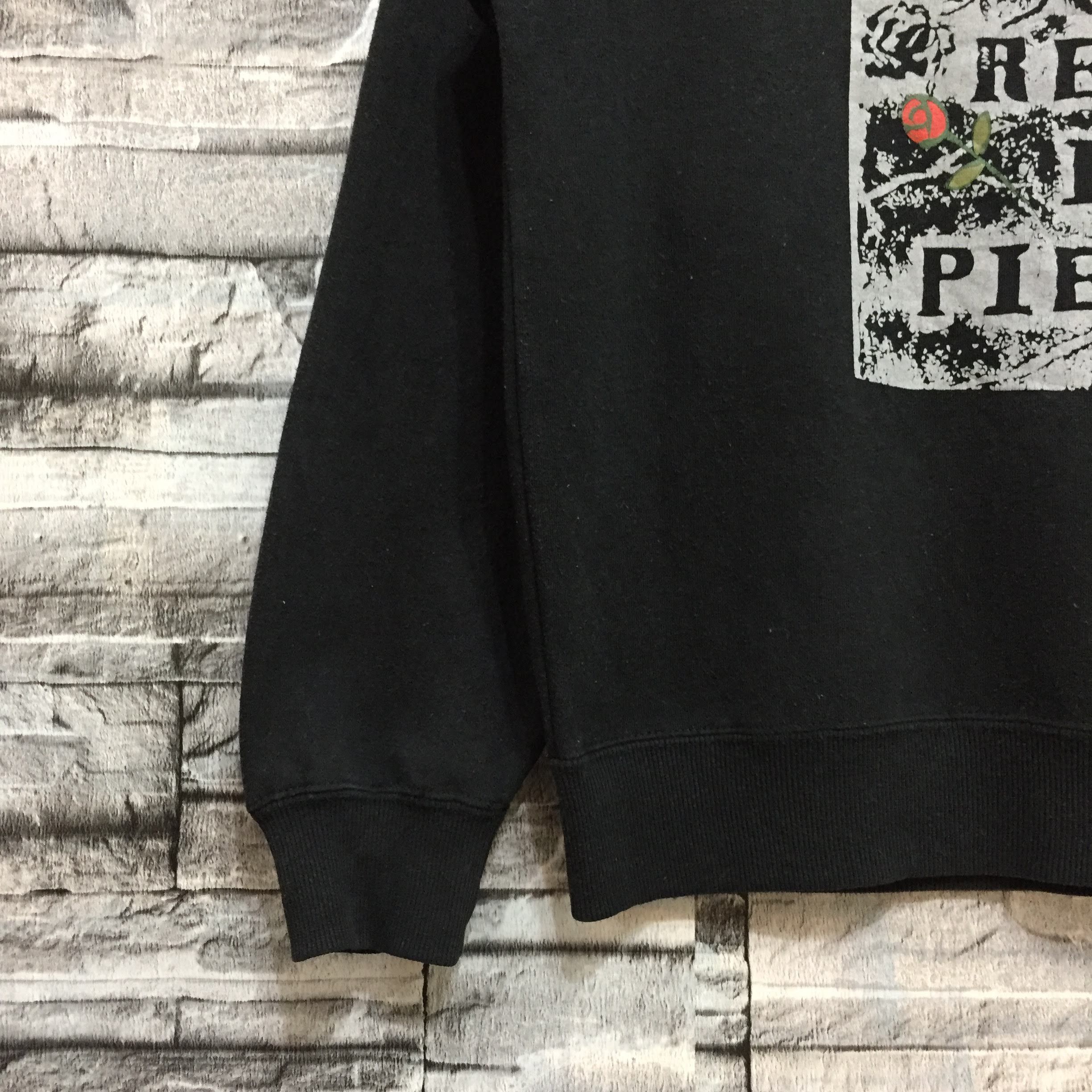 Japanese Brand Vintage Commontage sweatshirt skull skeleton size L Size US L / EU 52-54 / 3 - 5 Thumbnail