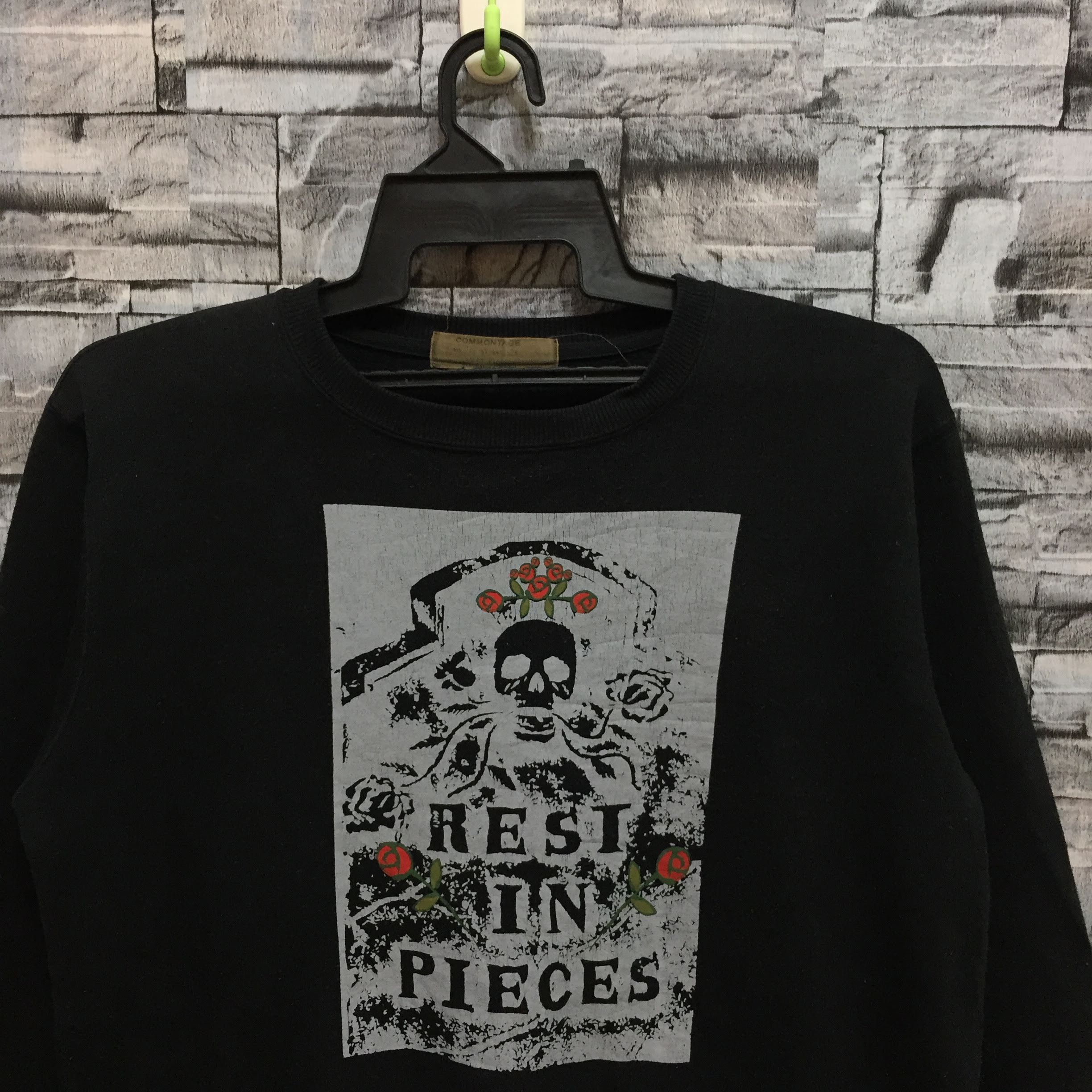 Japanese Brand Vintage Commontage sweatshirt skull skeleton size L Size US L / EU 52-54 / 3 - 3 Thumbnail