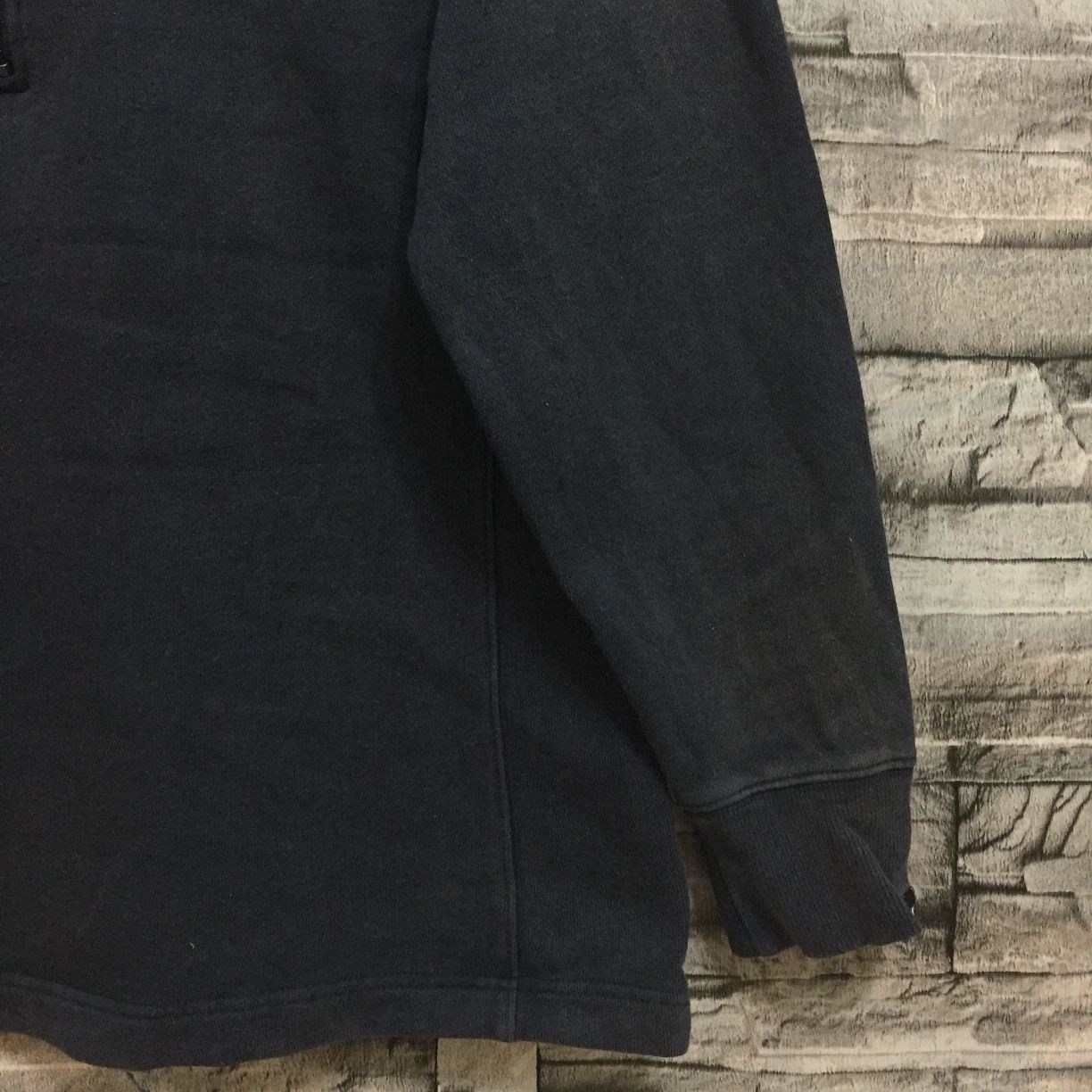 Helly Hansen Vintage Helly Hansen sweatshirt small design L fit M Size US M / EU 48-50 / 2 - 5 Thumbnail