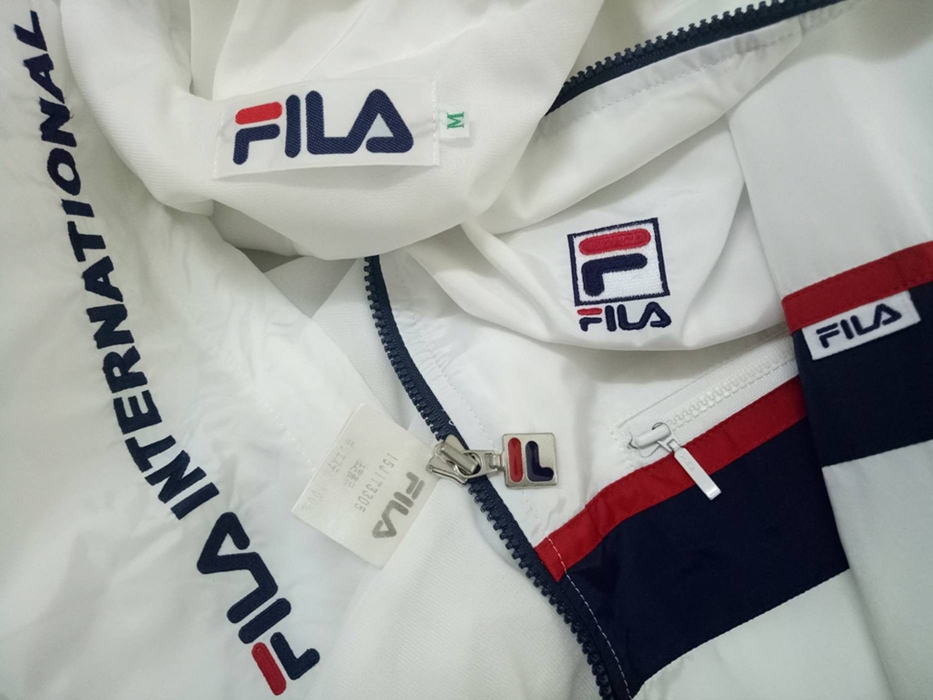 Fila 🔥Fila International Zip Up Windbreaker Jacket Rare Size US M / EU 48-50 / 2 - 8 Thumbnail