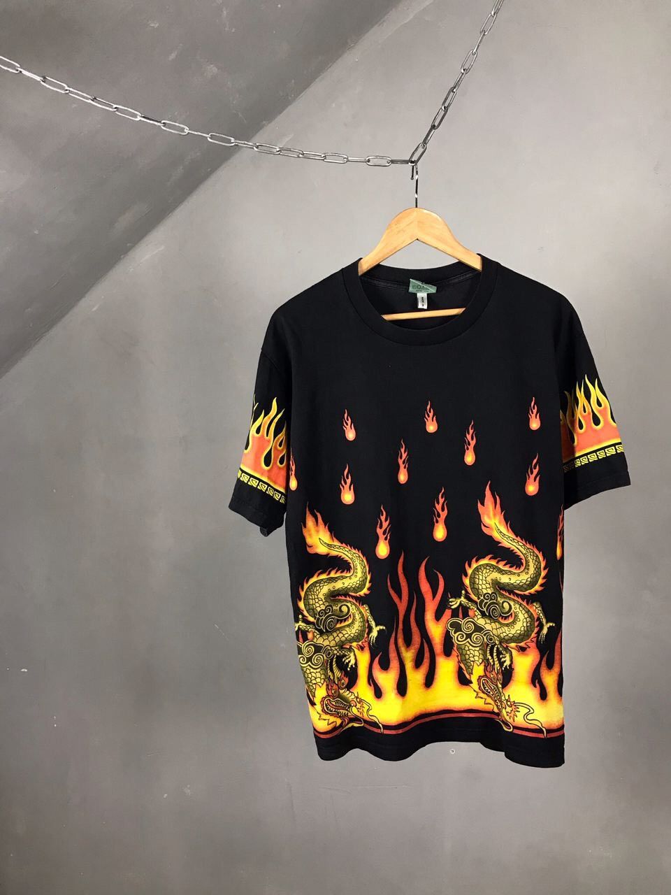 Other × Vintage Vintage Rock Dragon Fire Tee Size US L / EU 52-54 / 3 - 1 Thumbnail
