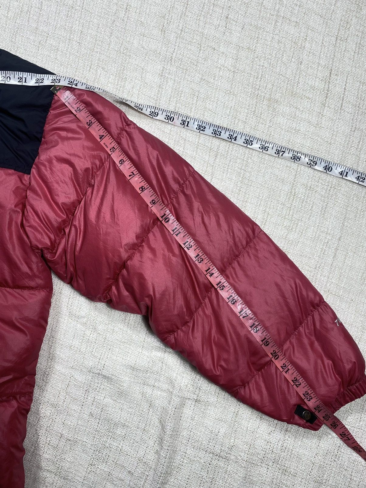 The North Face The North Face Puffer Jacket ( Pure Bird Fur ) Size US L / EU 52-54 / 3 - 18 Thumbnail