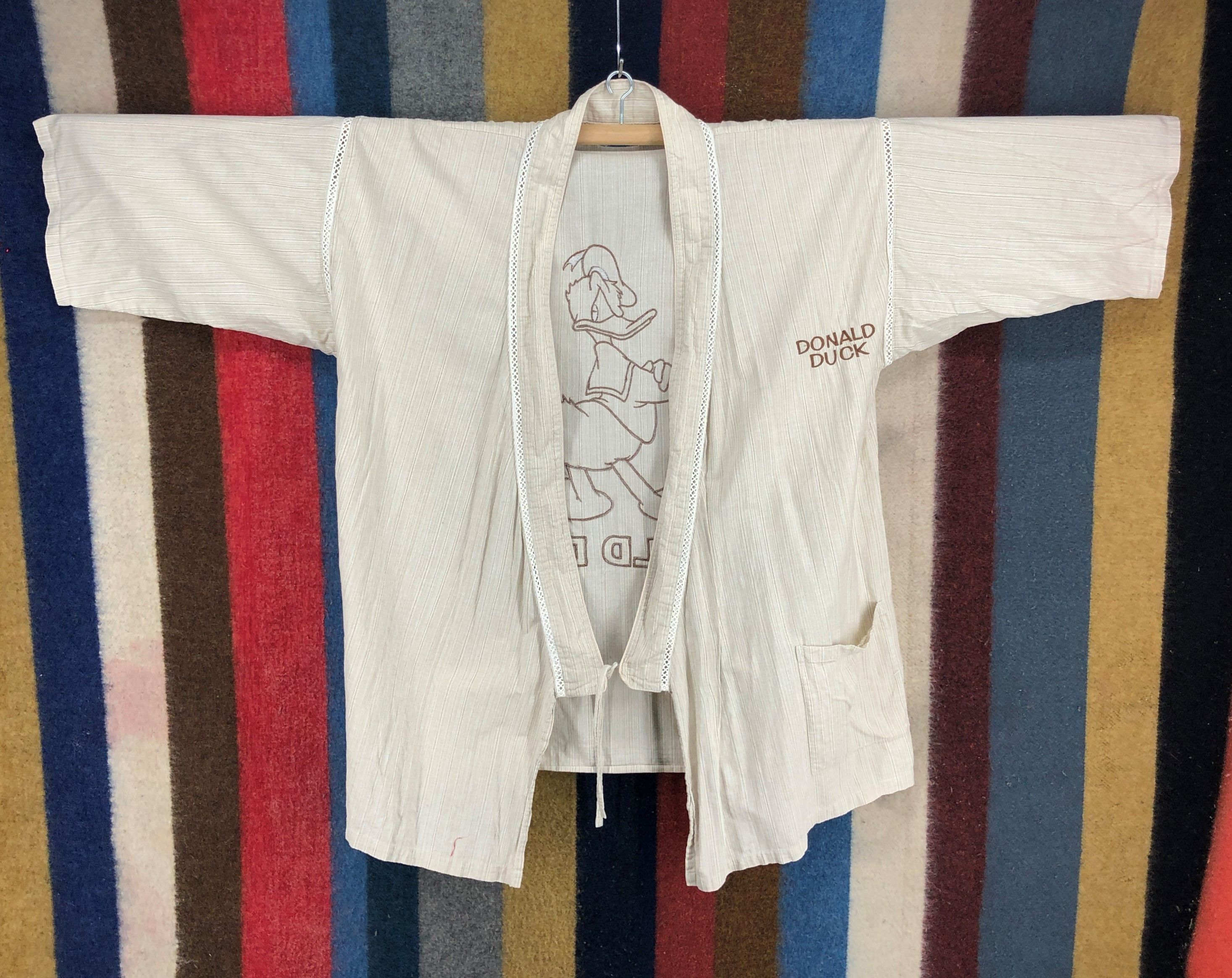 Disney DONALD DUCK Kimono Japan #2671-96 Size US L / EU 52-54 / 3 - 5 Thumbnail