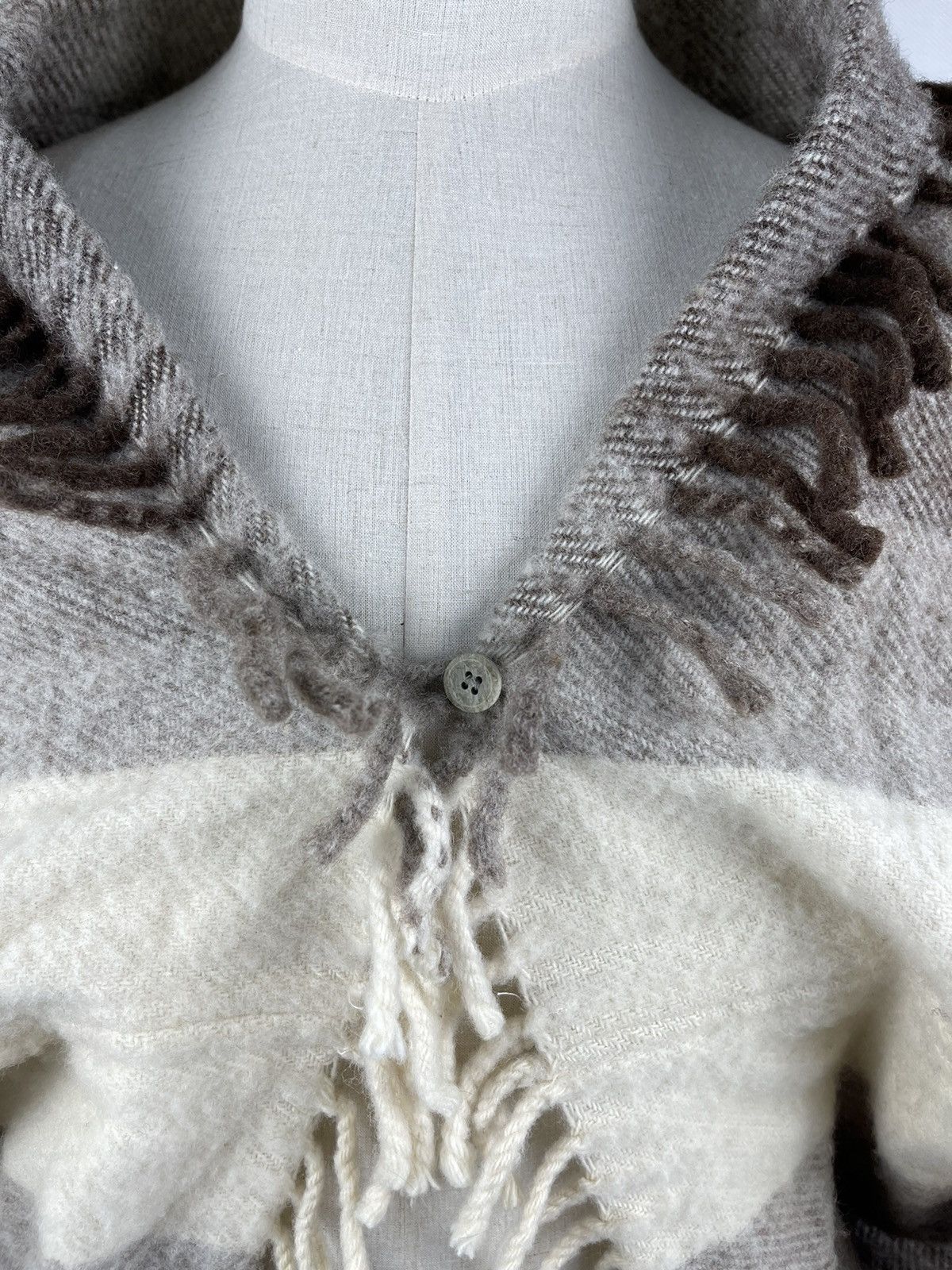 100% pure wool capes cloak poncho cardigan