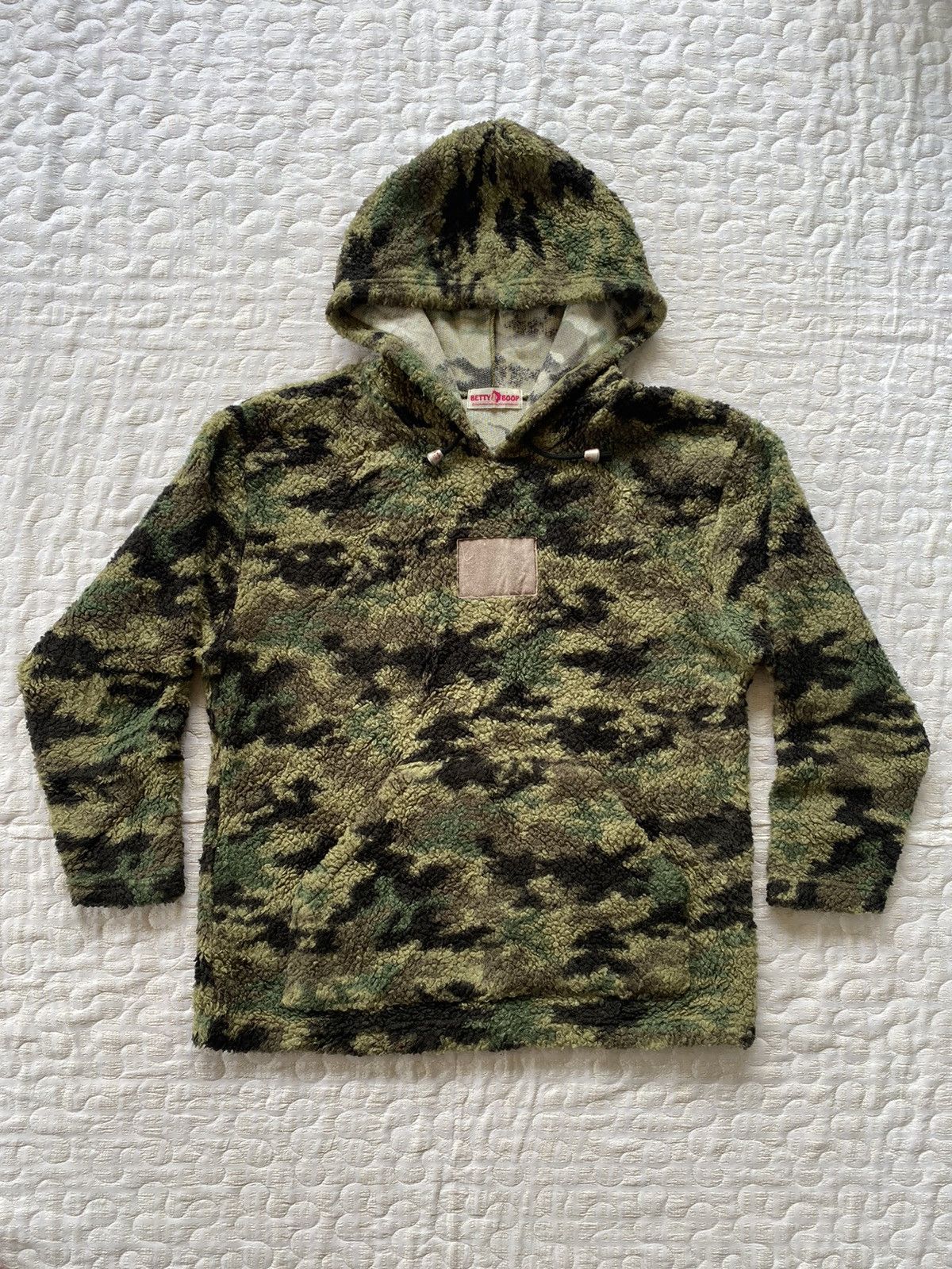 Cartoon Network × Vintage Vintage 90s Betty Boop Camo Fleece Hoodie Size US M / EU 48-50 / 2 - 2 Thumbnail