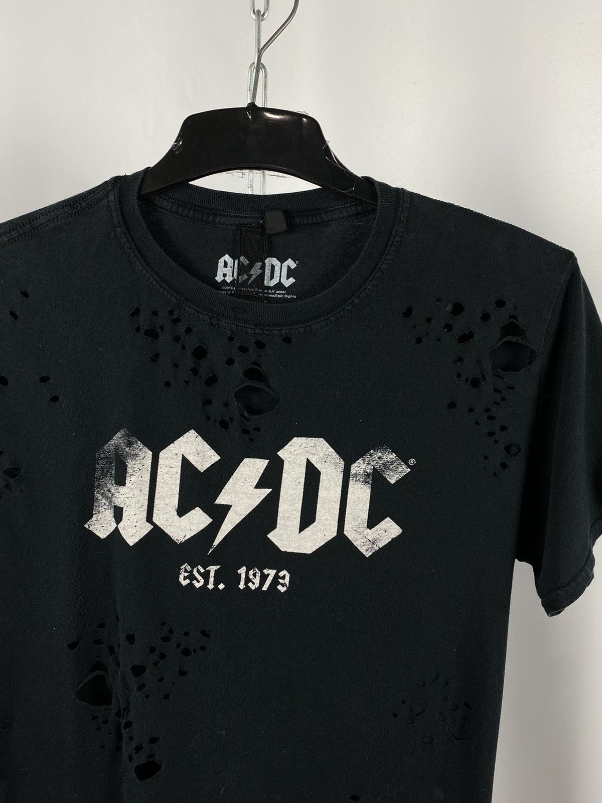 AC/DC × Band Tees Ac/Dc T-shirts big logo band tee rock tee metal tour size M Size US M / EU 48-50 / 2 - 2 Thumbnail