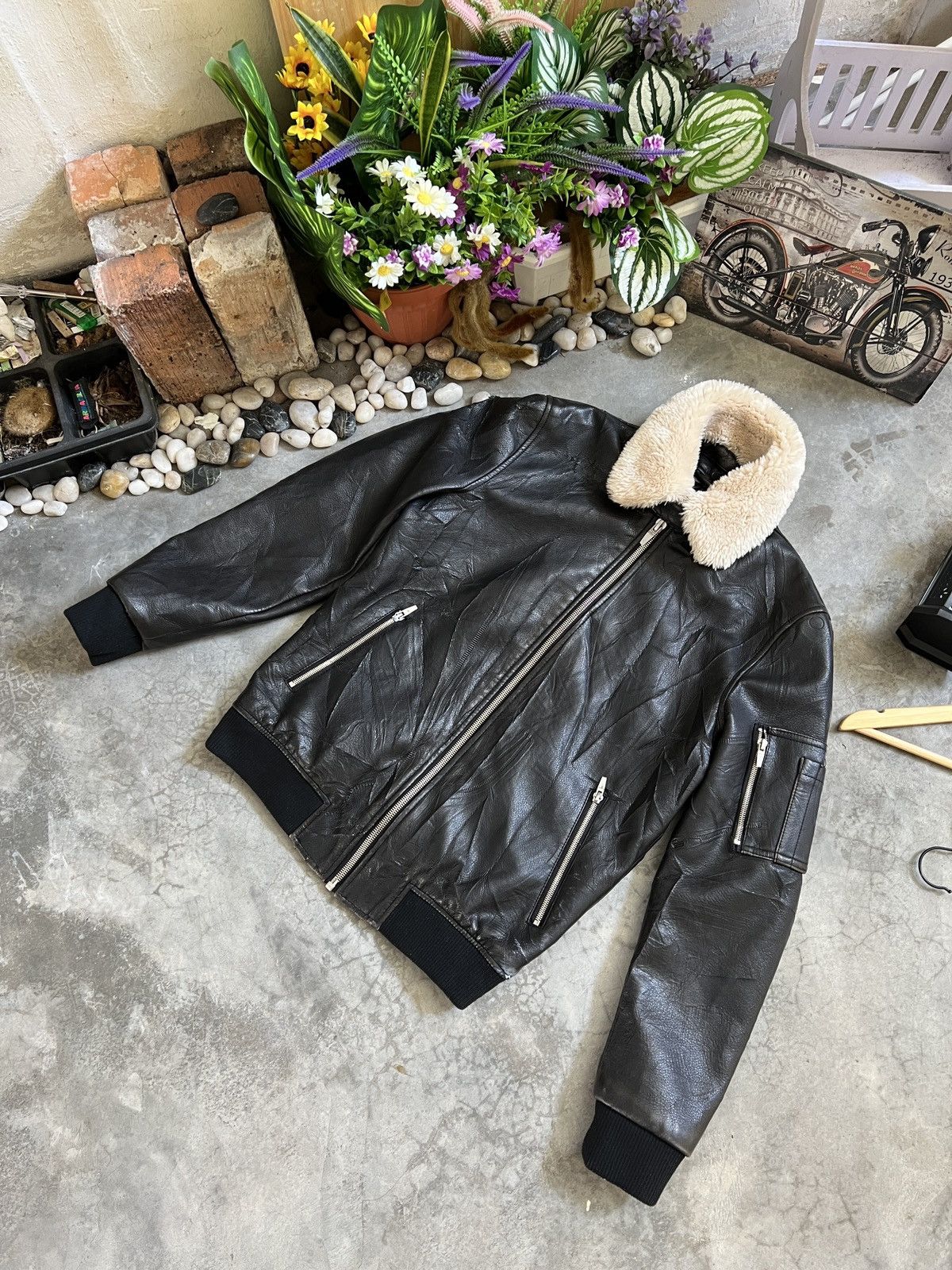 Other Steals 🖤 Zara Man Faux Fur Black Bomber Leather Jacket Size US M / EU 48-50 / 2 - 4 Thumbnail