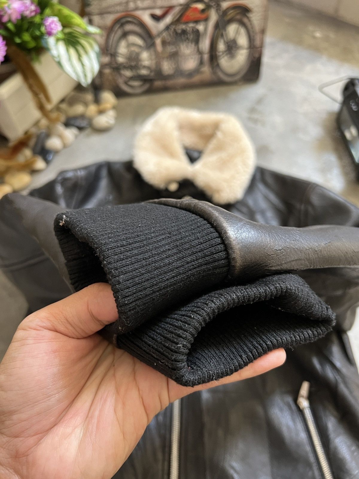 Other Steals 🖤 Zara Man Faux Fur Black Bomber Leather Jacket Size US M / EU 48-50 / 2 - 10 Thumbnail