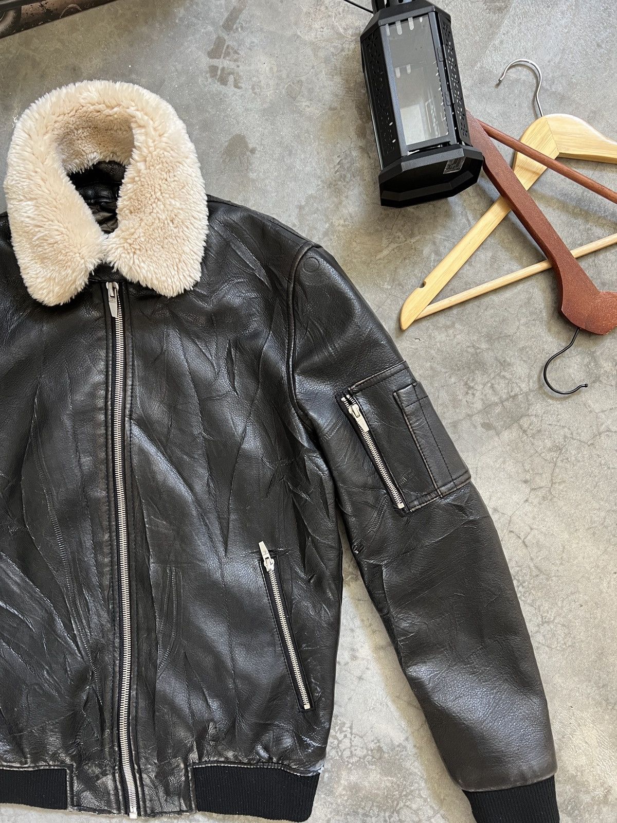 Other Steals 🖤 Zara Man Faux Fur Black Bomber Leather Jacket Size US M / EU 48-50 / 2 - 9 Thumbnail