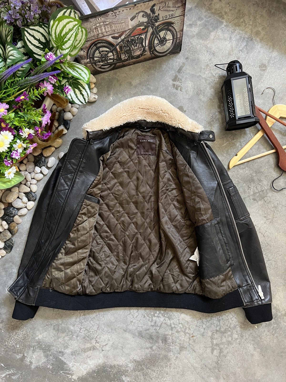 Other Steals 🖤 Zara Man Faux Fur Black Bomber Leather Jacket Size US M / EU 48-50 / 2 - 11 Thumbnail
