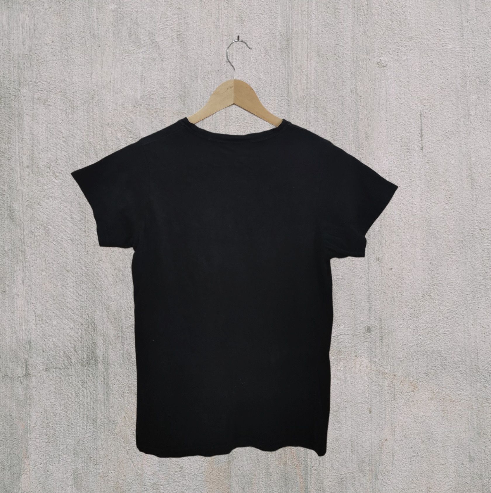 Band Tees Vintage Y2K Tupac Shakur 2006 merch tee Size US S / EU 44-46 / 1 - 3 Thumbnail