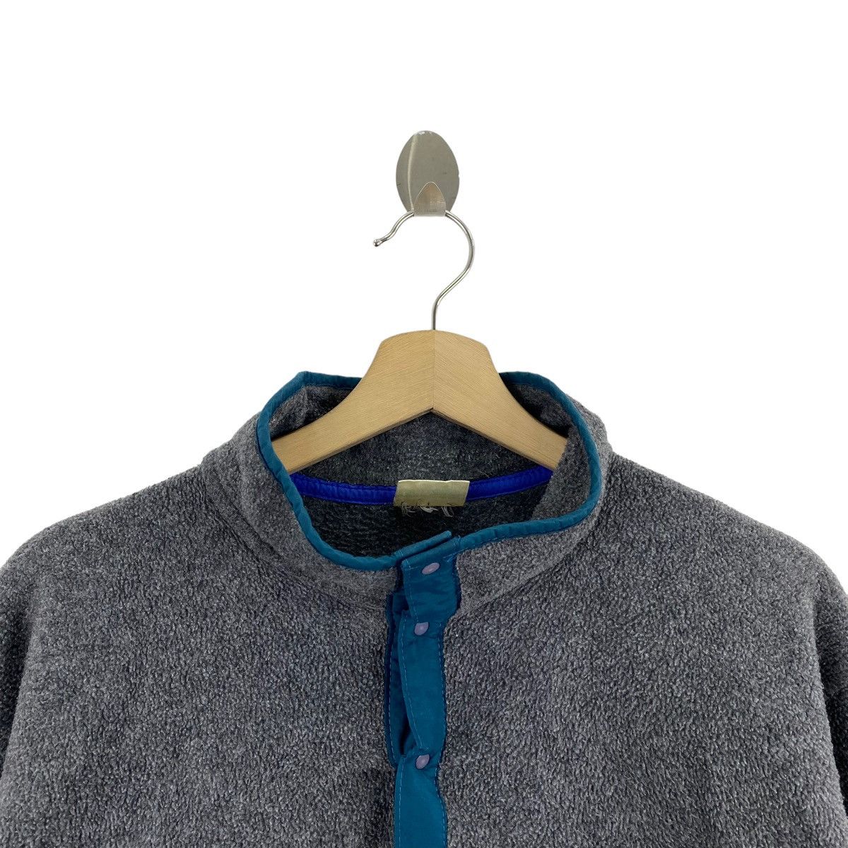 L.L. Bean Vintage L.L BEAN Retro Sherpa Snap Button Grey Sweater Size US XL / EU 56 / 4 - 2 Thumbnail