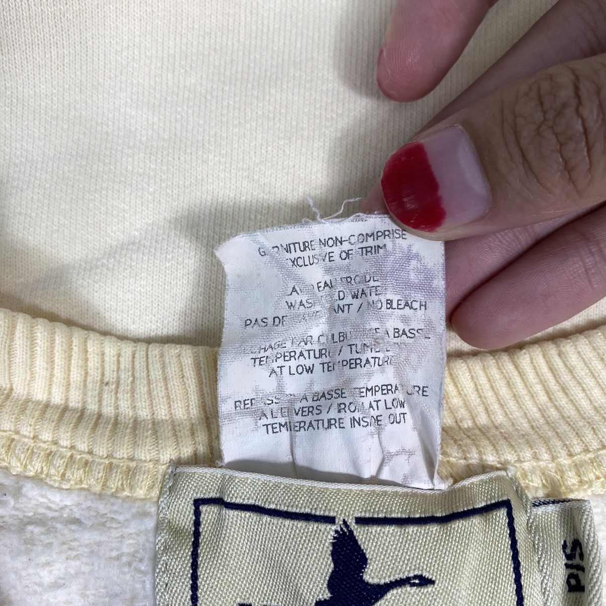 Vintage Vtg ATTRACTION TORONTO CANADA Maple Leaf Design Sweatshirt Size US S / EU 44-46 / 1 - 8 Thumbnail