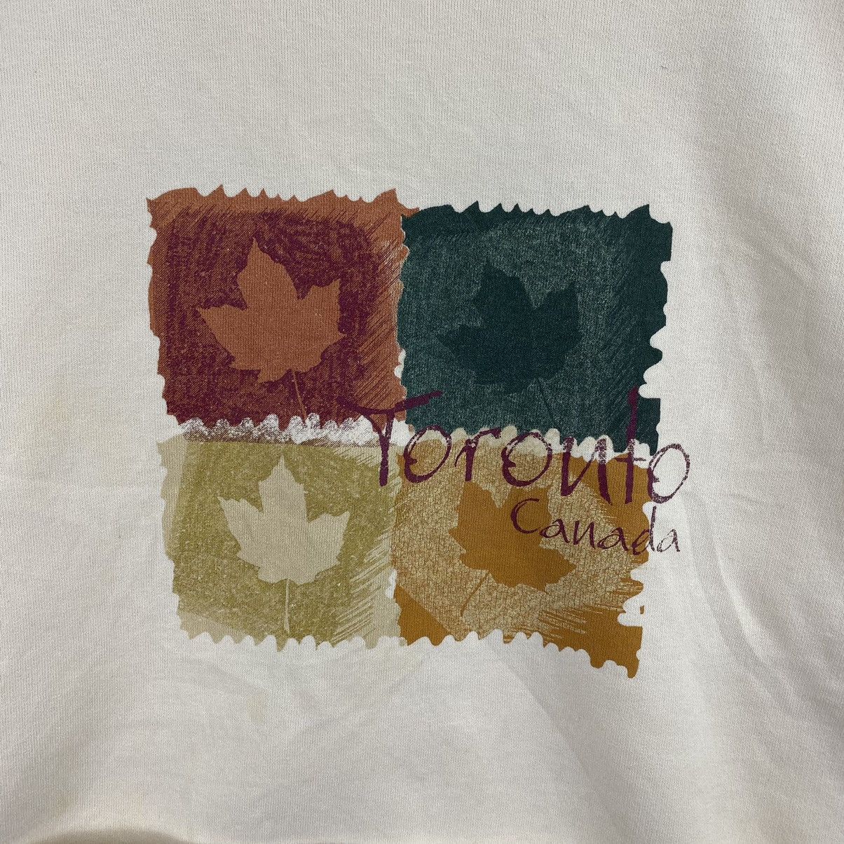 Vintage Vtg ATTRACTION TORONTO CANADA Maple Leaf Design Sweatshirt Size US S / EU 44-46 / 1 - 3 Thumbnail