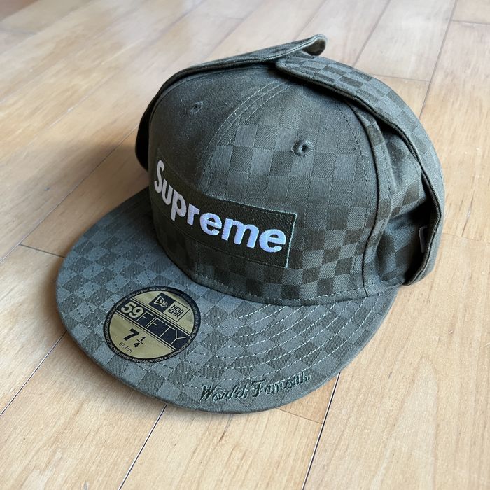 Supreme monogram box 2024 logo new era