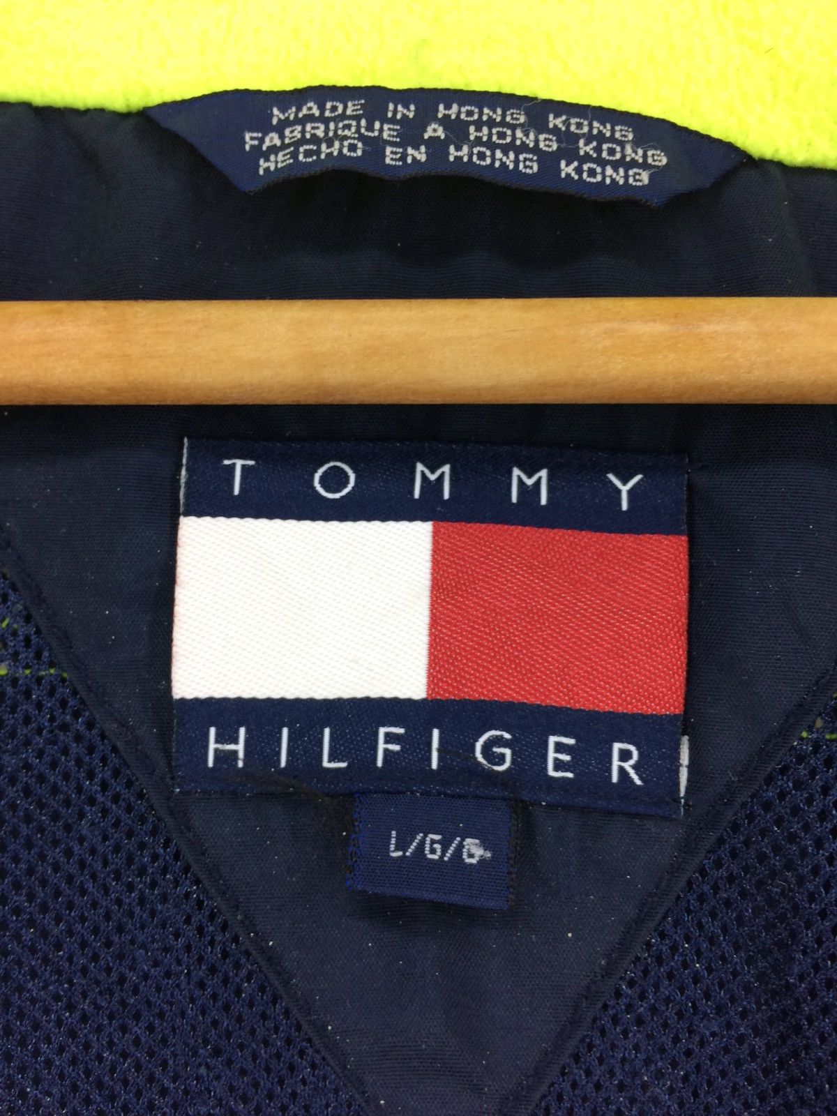 Other Vintage Tommy Hilfiger Sailing Gear Jacket Fashion Sweater Size US L / EU 52-54 / 3 - 2 Thumbnail