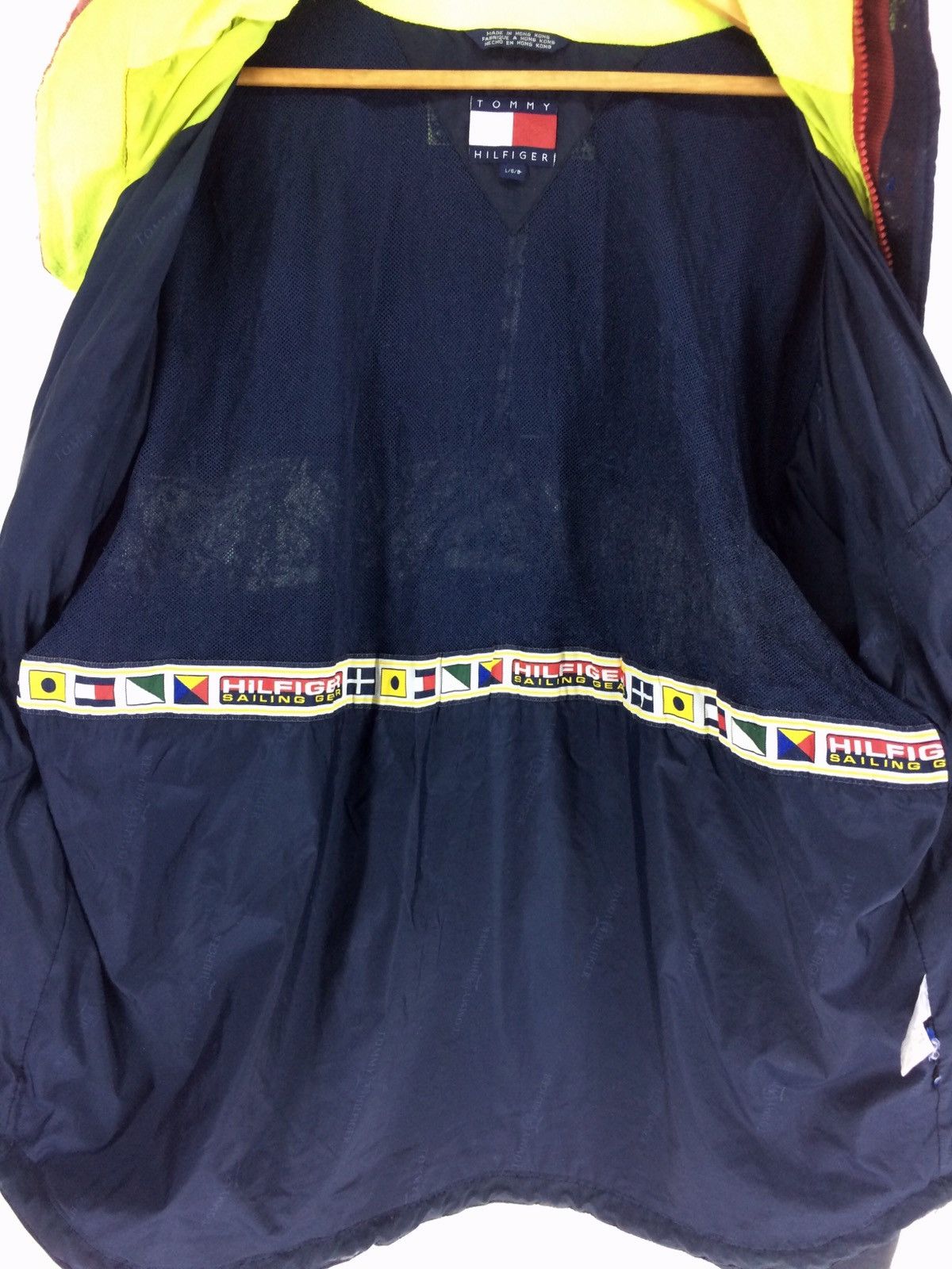 Other Vintage Tommy Hilfiger Sailing Gear Jacket Fashion Sweater Size US L / EU 52-54 / 3 - 7 Thumbnail