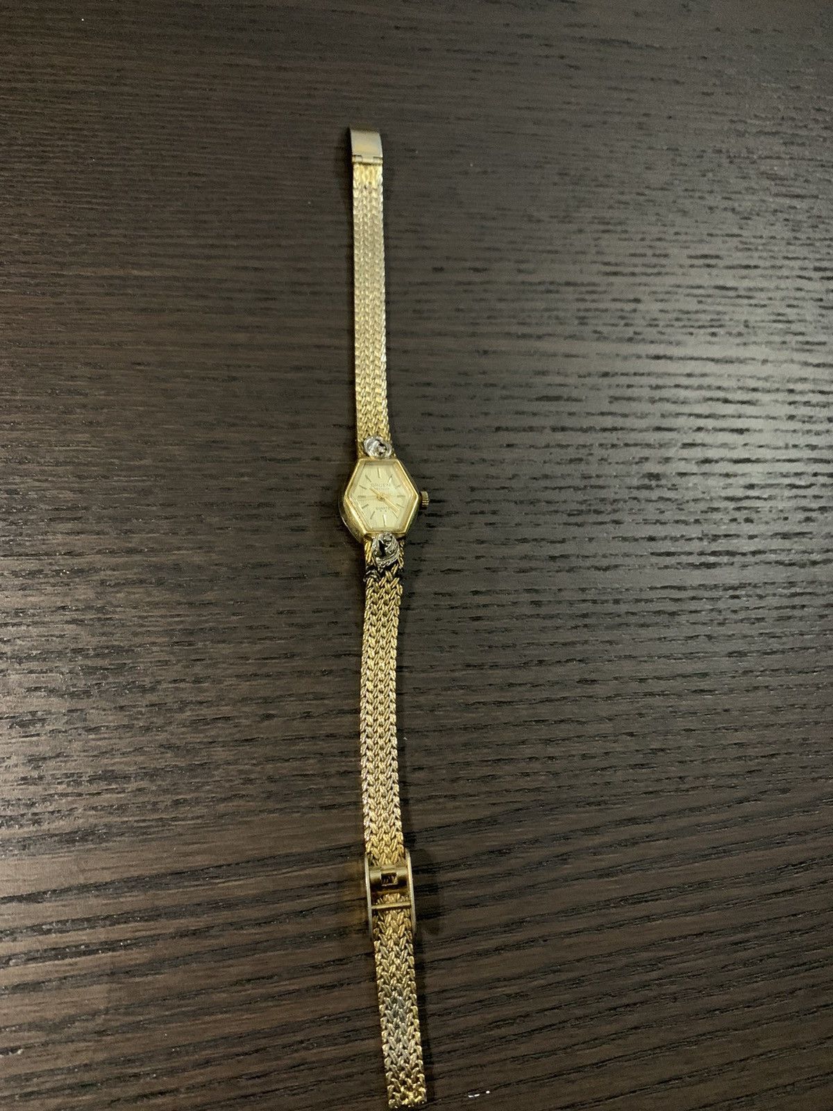 Vintage Gruen Precision Quartz Women’s Luxury Gold Watch Swiss Made Size ONE SIZE - 3 Thumbnail