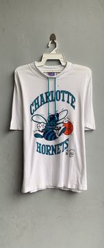 L - Vintage Charlotte Hornets Shirt – Twisted Thrift