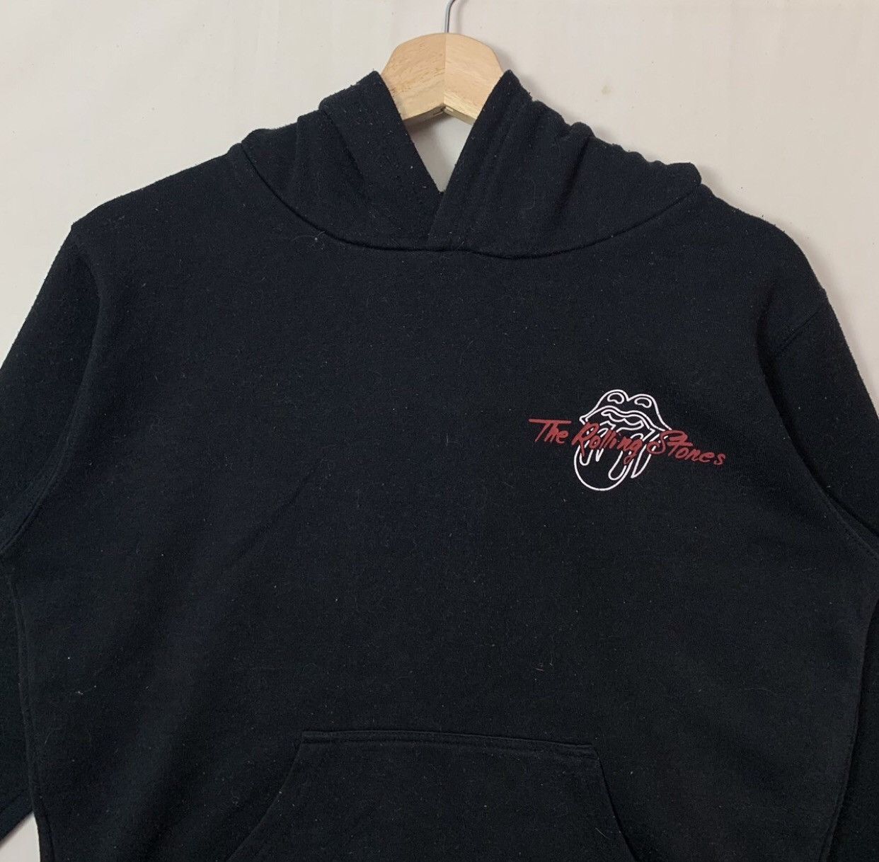 Band Tees Vintage The Rolling Stone Small Logo Hoodie Sweatshirt Size US M / EU 48-50 / 2 - 5 Thumbnail