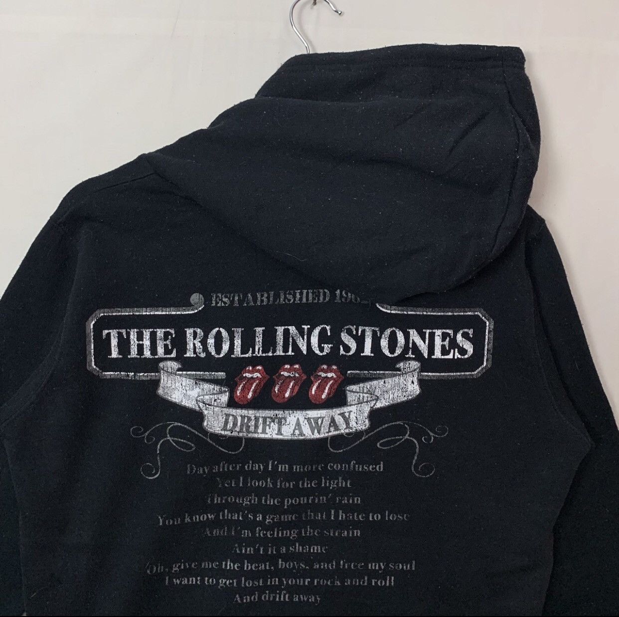 Band Tees Vintage The Rolling Stone Small Logo Hoodie Sweatshirt Size US M / EU 48-50 / 2 - 10 Thumbnail