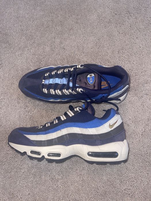 Nike air max 95 hotsell blackened blue light cream