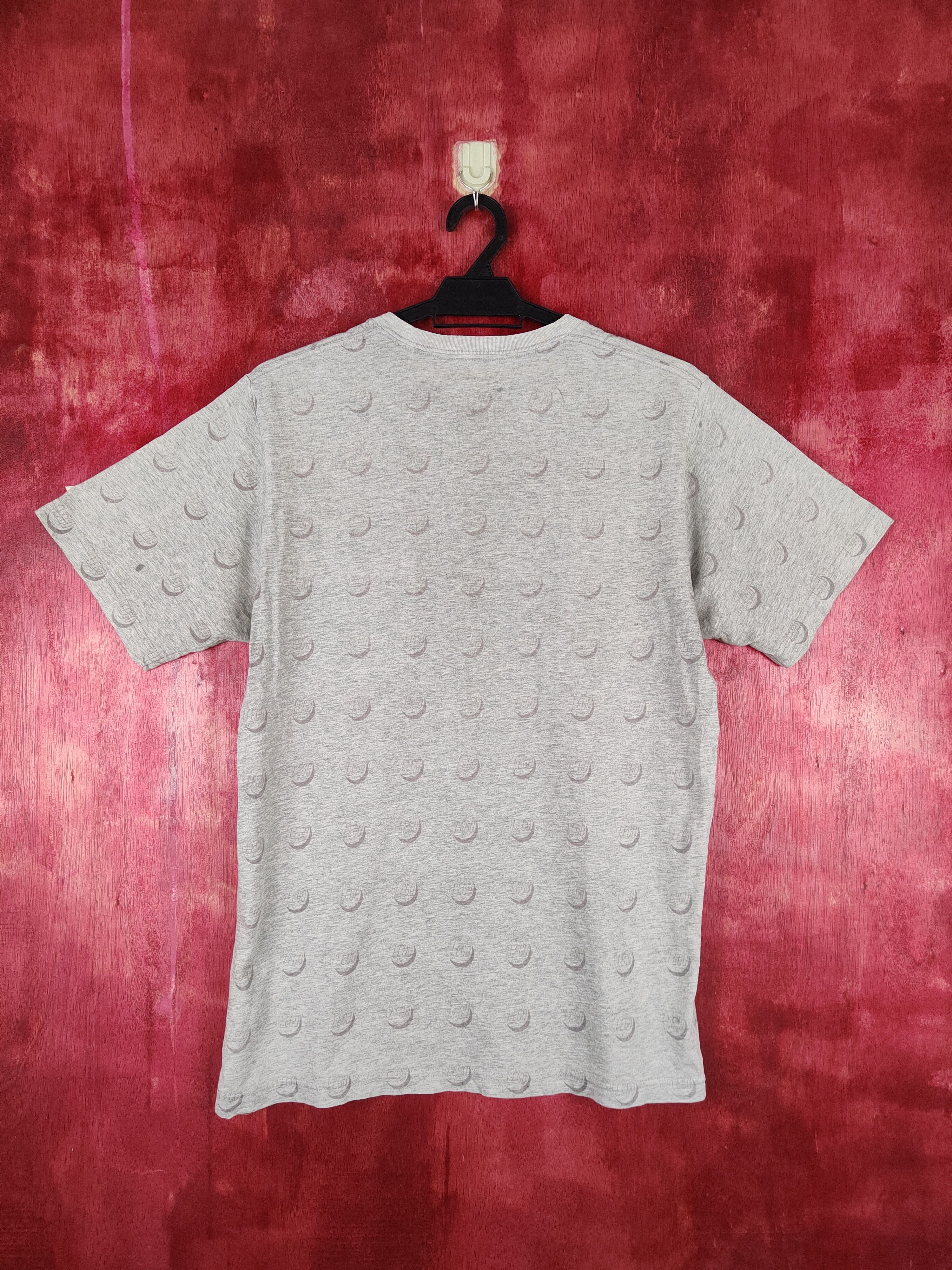 LEGO Uniqlo X Lego fullprint Gray Short Sleeve T-shirt #S652 Size US M / EU 48-50 / 2 - 9 Thumbnail