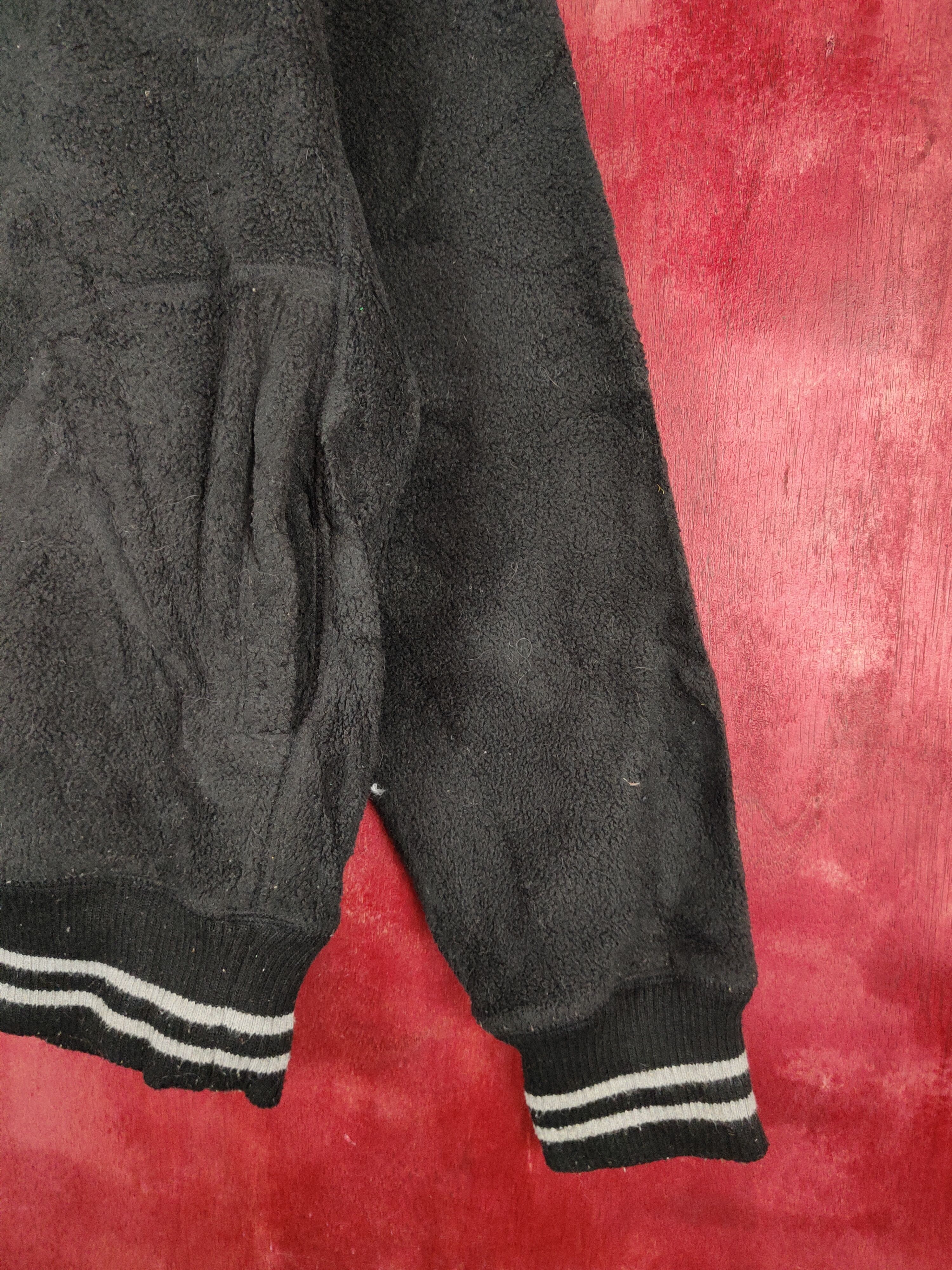 Japanese Brand × MLB Uniqlo-Major League Baseball Black Sweater #S637 Size US XL / EU 56 / 4 - 7 Thumbnail