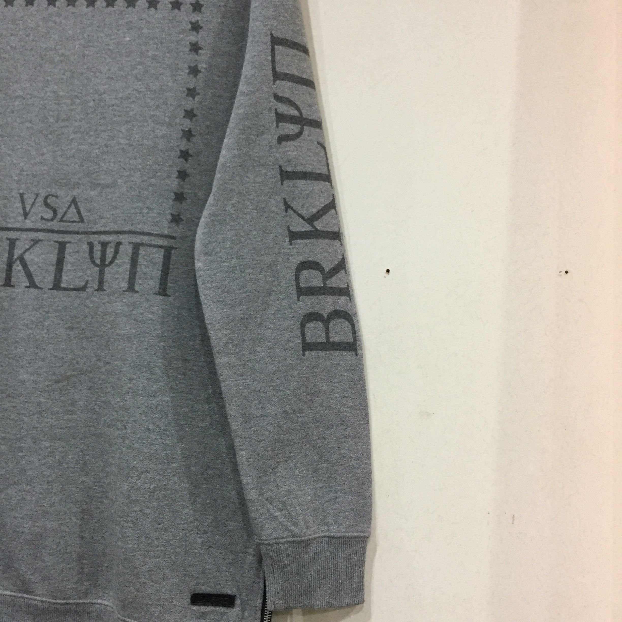 Factorie FACTORIE sweatshirt spellout big logo.. USA BRKLYN Size US M / EU 48-50 / 2 - 5 Thumbnail