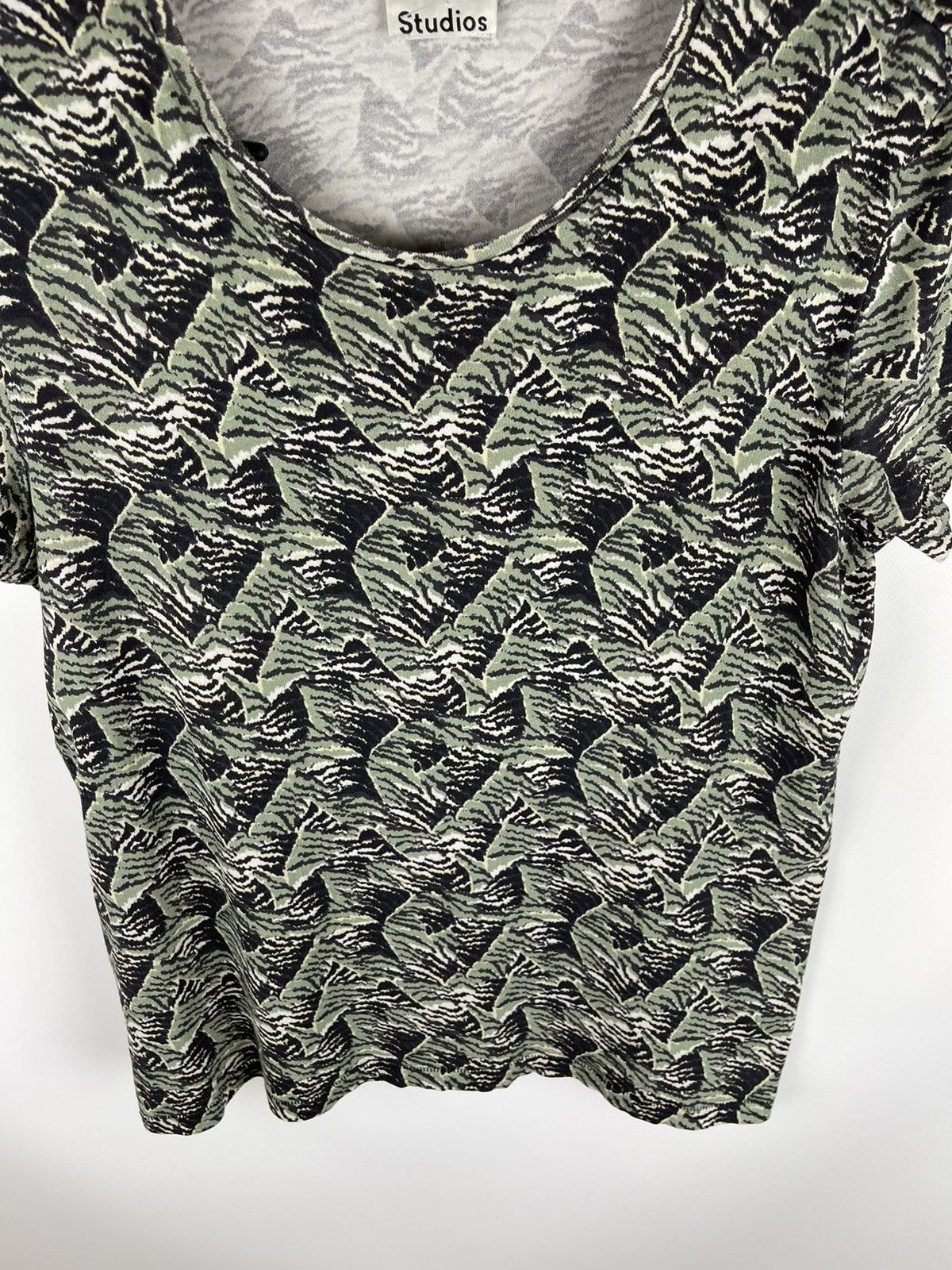 Acne Studios Acne Studios Standard Wild PSS16 pattern short sleeve tee Size US S / EU 44-46 / 1 - 6 Thumbnail