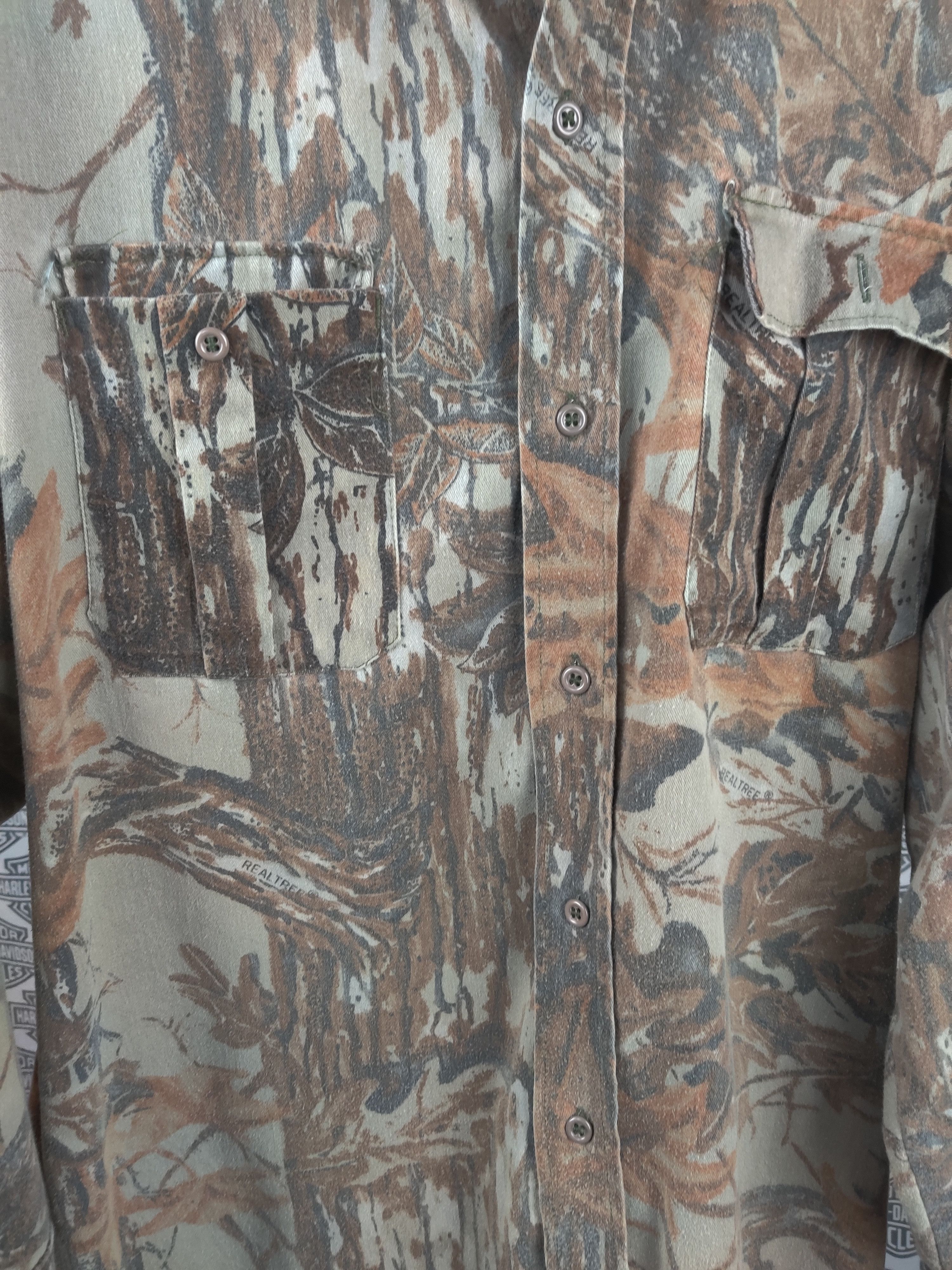 Vintage Vintage Realtree Forest Camo Flannel Shirt Size US XL / EU 56 / 4 - 2 Thumbnail