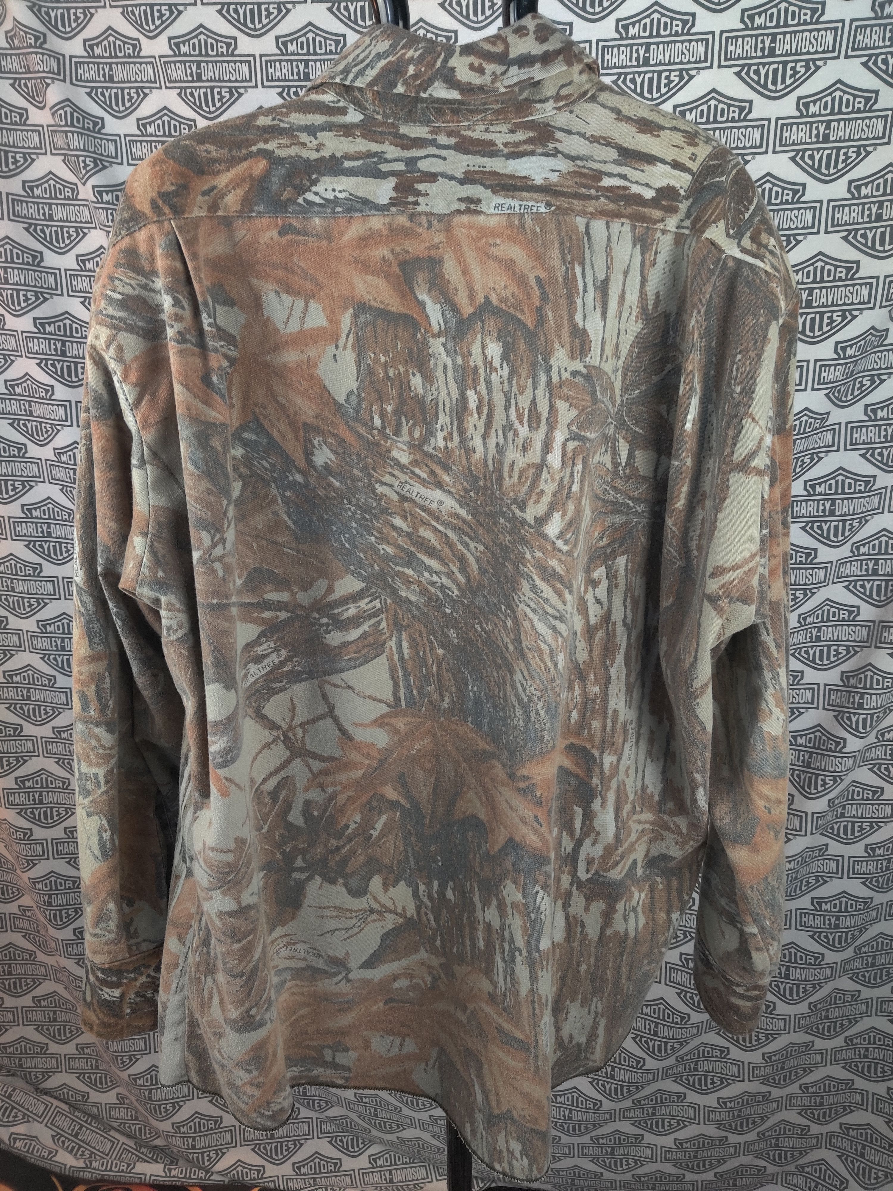 Vintage Vintage Realtree Forest Camo Flannel Shirt Size US XL / EU 56 / 4 - 4 Thumbnail