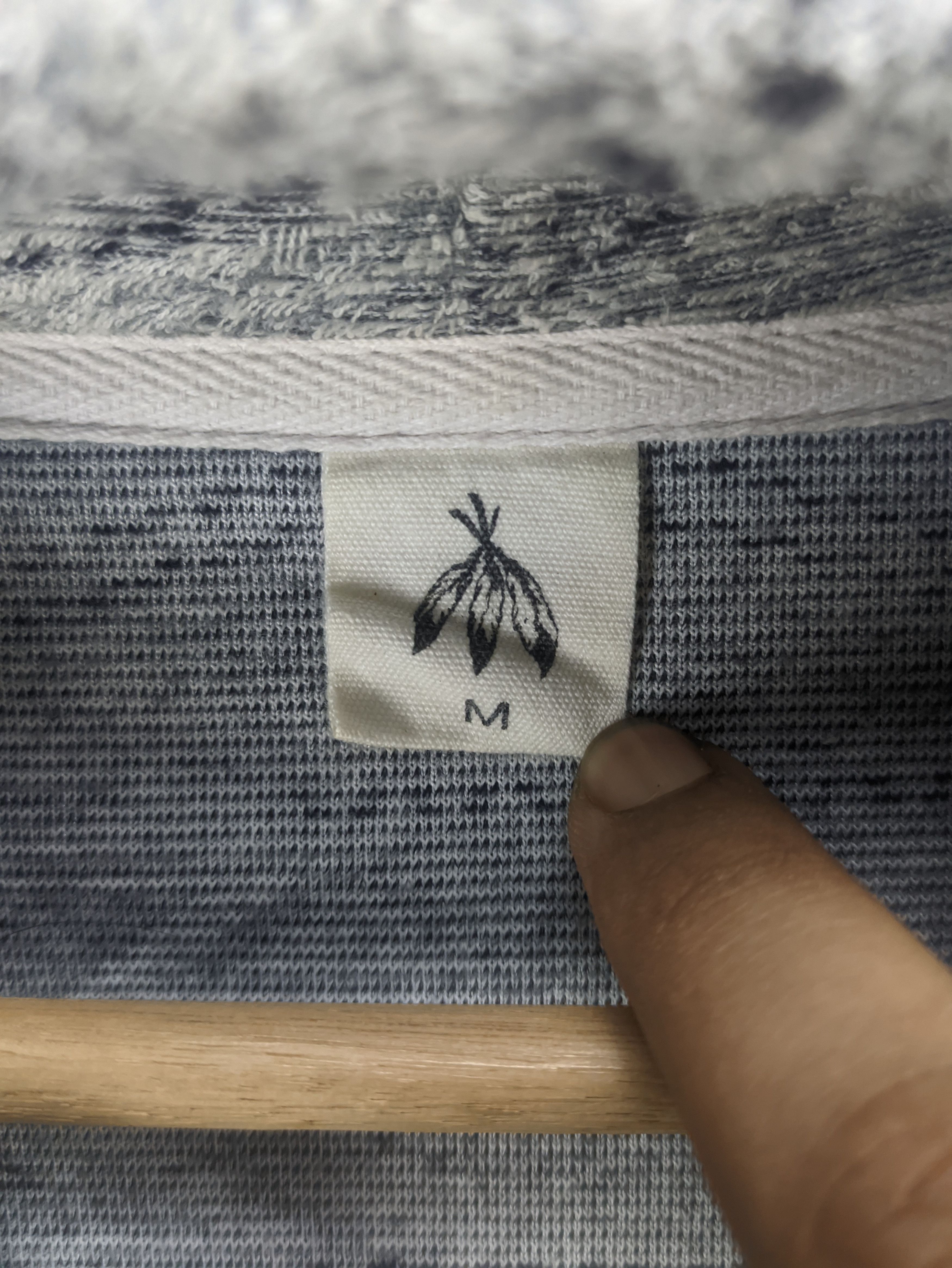 Japanese Brand Steals🔥Hoodie Jacket Navajo Pattern by Beyes Size US M / EU 48-50 / 2 - 3 Thumbnail