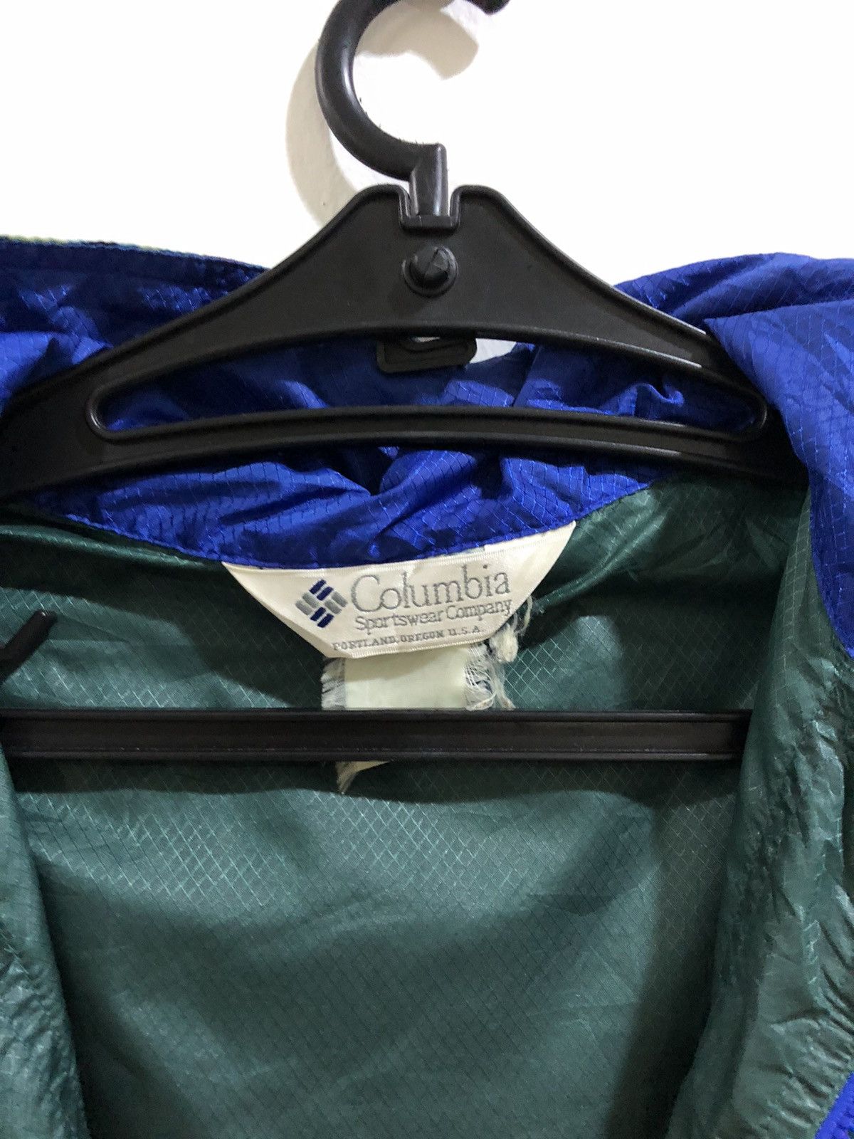 Columbia Vintage Columbia anorak packable windbreaker blue jacket Size US L / EU 52-54 / 3 - 6 Thumbnail