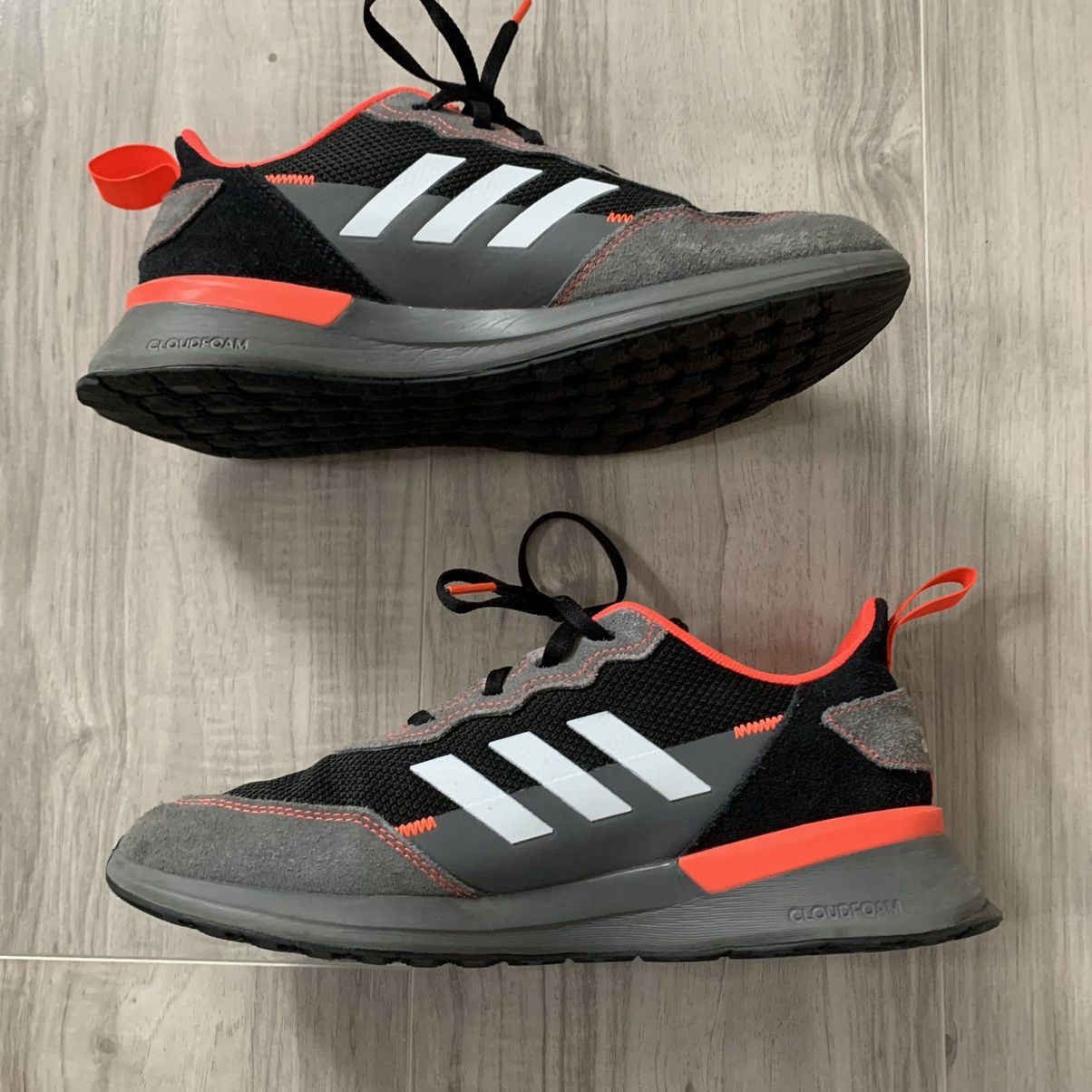 Adidas Adidas RapidaRun elite j size 6.5 Size US 6.5 / EU 39-40 - 5 Thumbnail