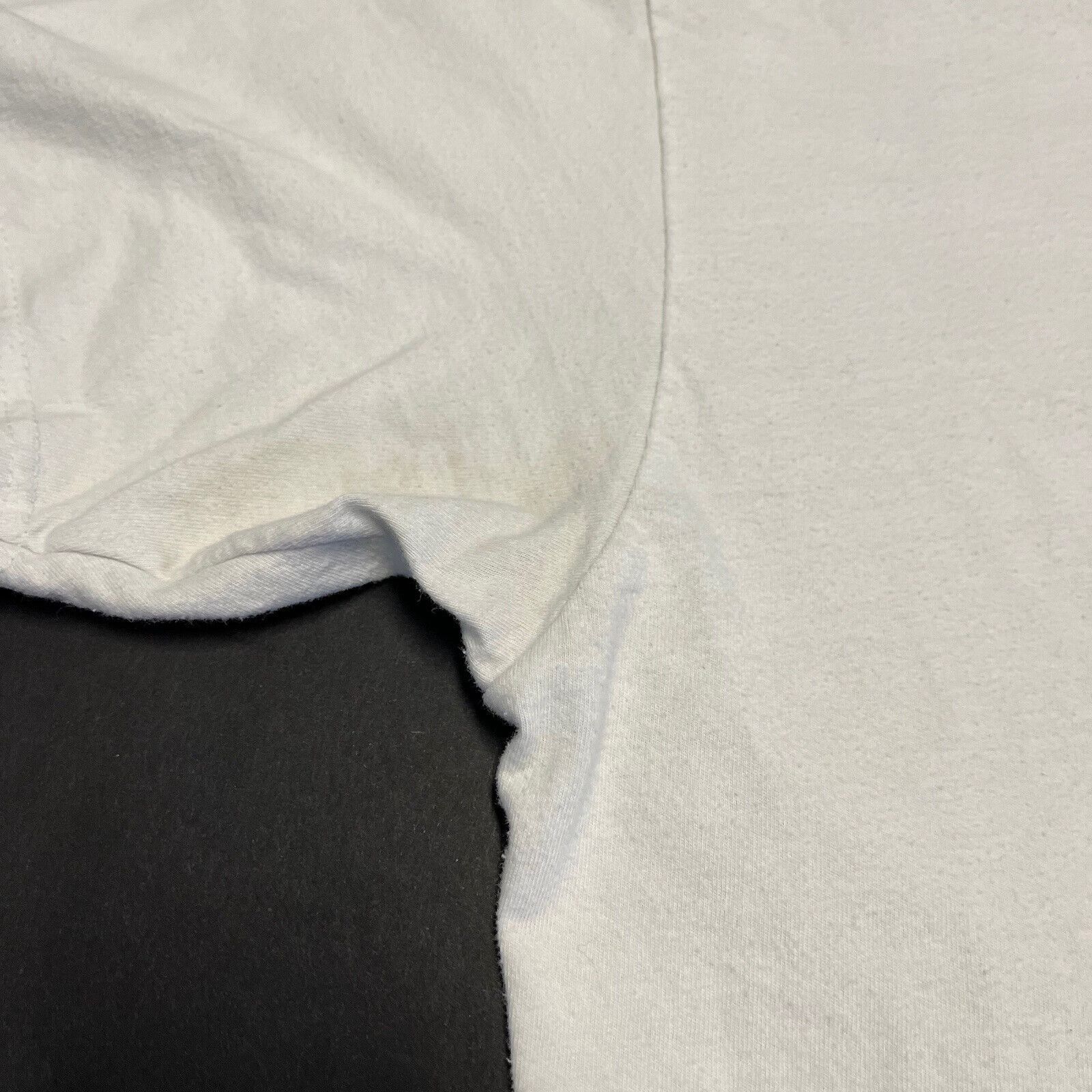 Columbia Columbia T Shirt Mens Size Large White Portland Oregon Hike Size US L / EU 52-54 / 3 - 9 Thumbnail