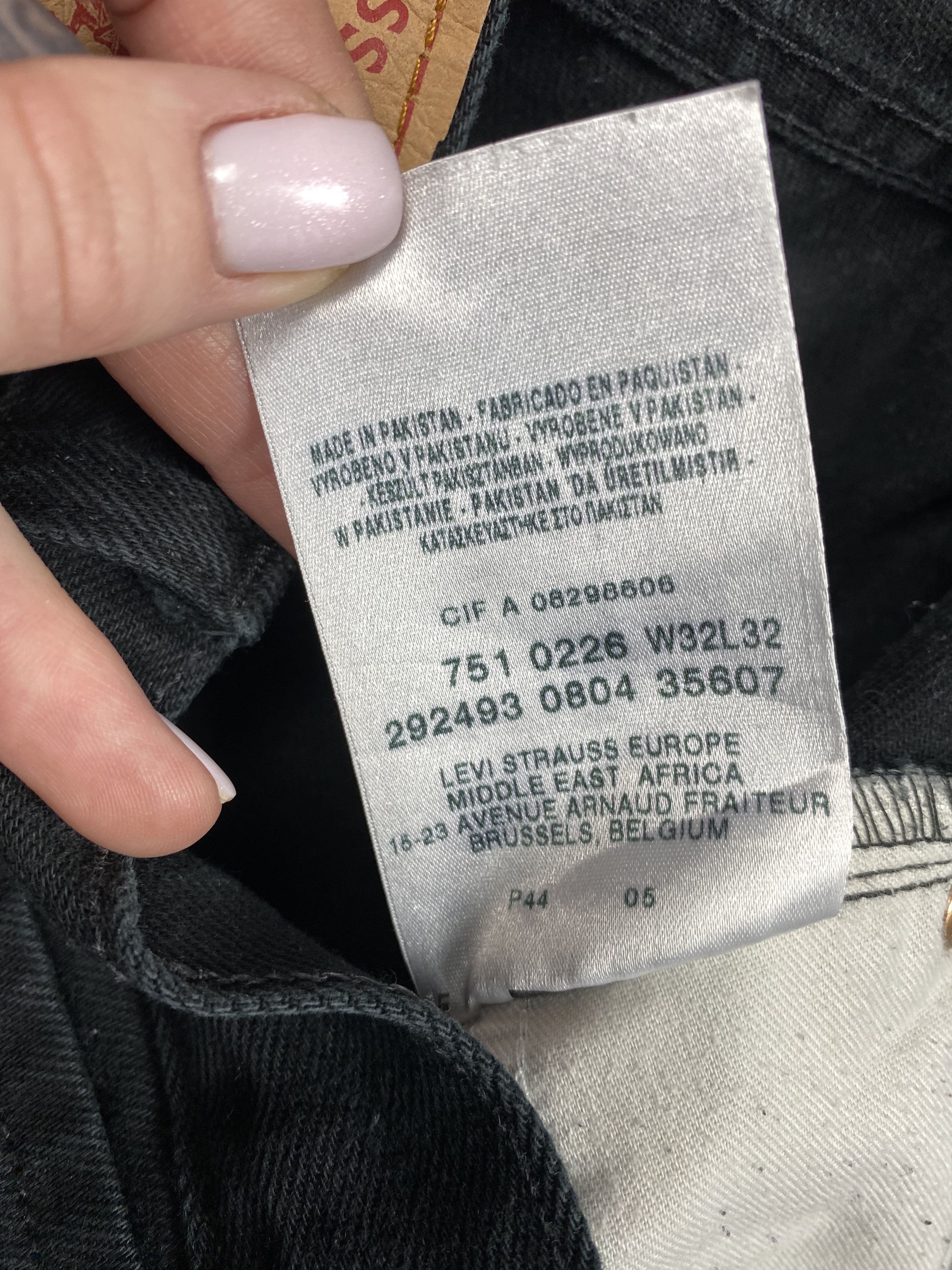 Levi's Levis 751 Vintage Mens Black Denim Pants Jeans Size US 32 / EU 48 - 8 Thumbnail