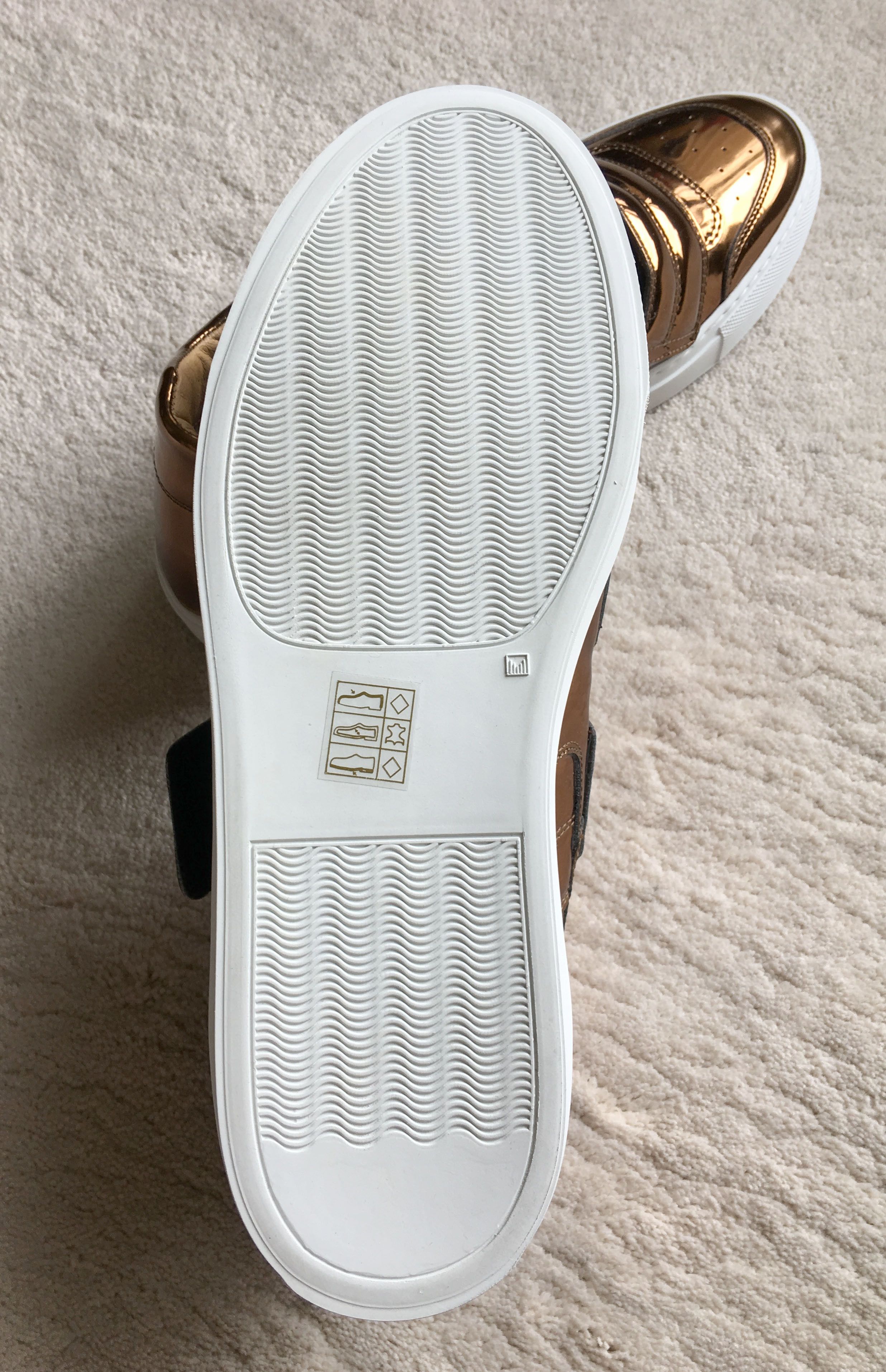 Maison Margiela MAISON MARGIELA Mirrored Bronze Leather SNEAKERS Sz 41 EUR Size US 8 / EU 41 - 6 Thumbnail