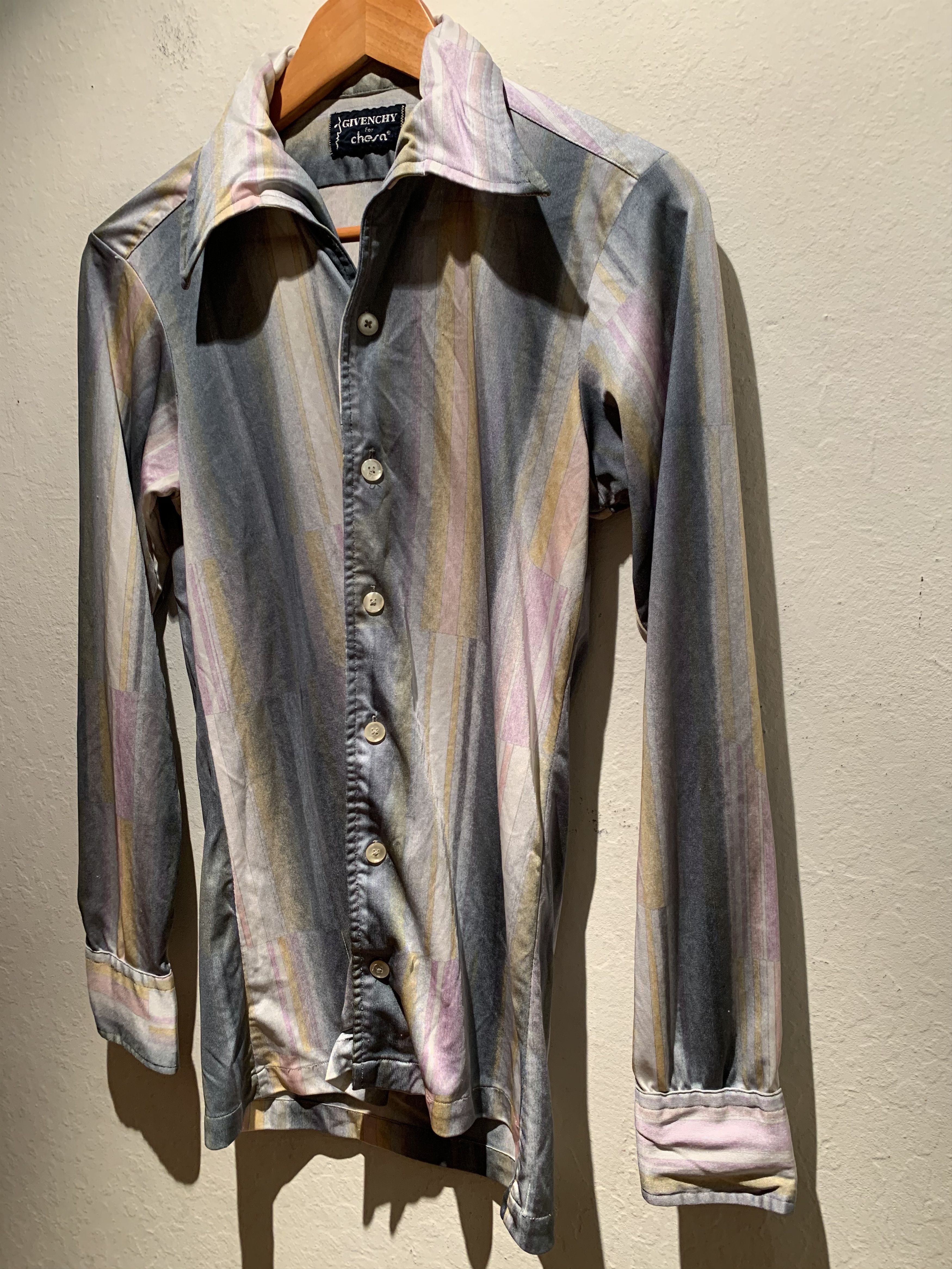 Designer × Givenchy × Vintage *RARE* Vintage Givenchy For Chesa Paneled Print Button Shirt Size US S / EU 44-46 / 1 - 1 Thumbnail