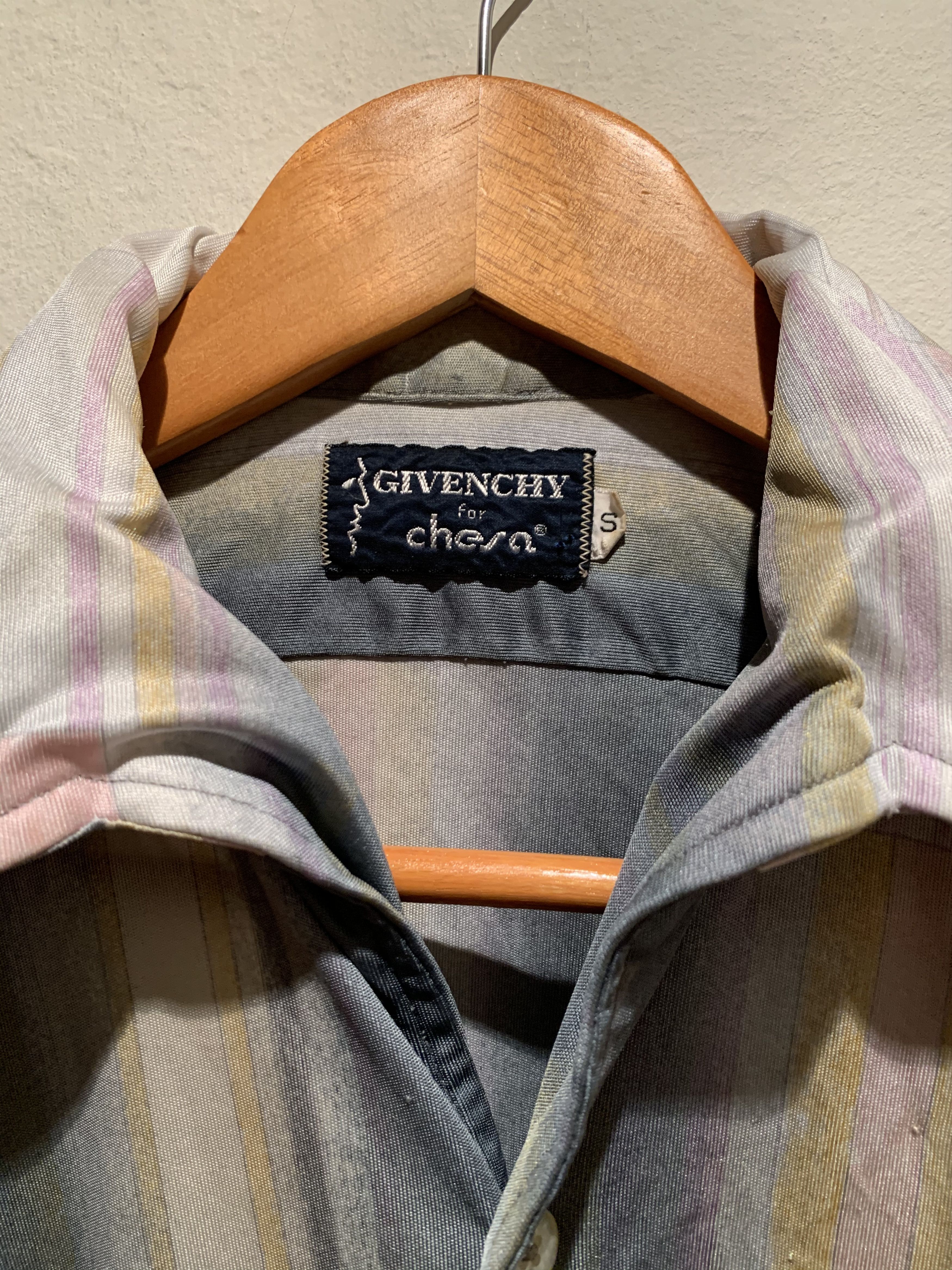 Designer × Givenchy × Vintage *RARE* Vintage Givenchy For Chesa Paneled Print Button Shirt Size US S / EU 44-46 / 1 - 5 Thumbnail