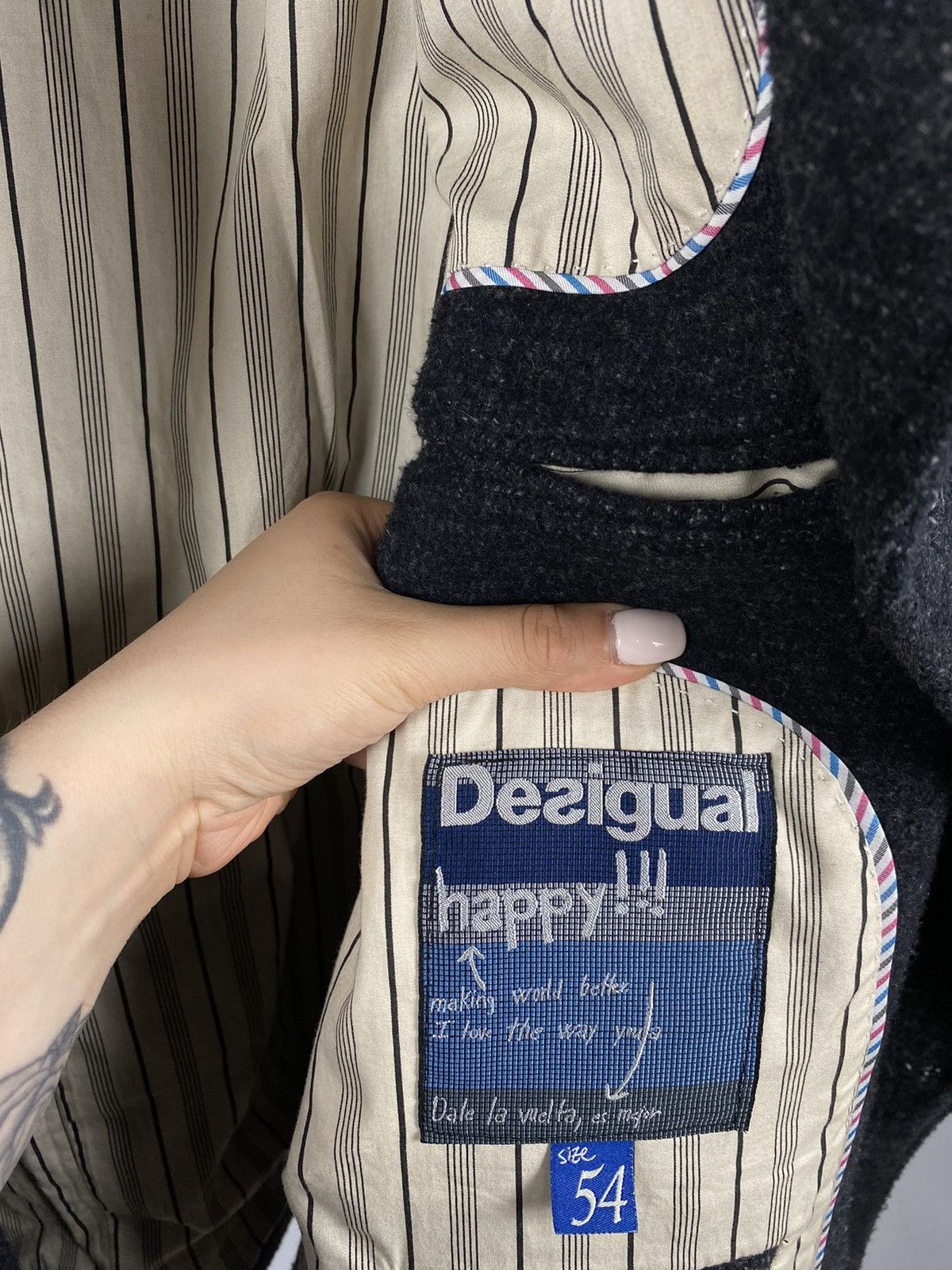 Desigual Desigual jacket coat designer streetwear size L Size US L / EU 52-54 / 3 - 9 Thumbnail