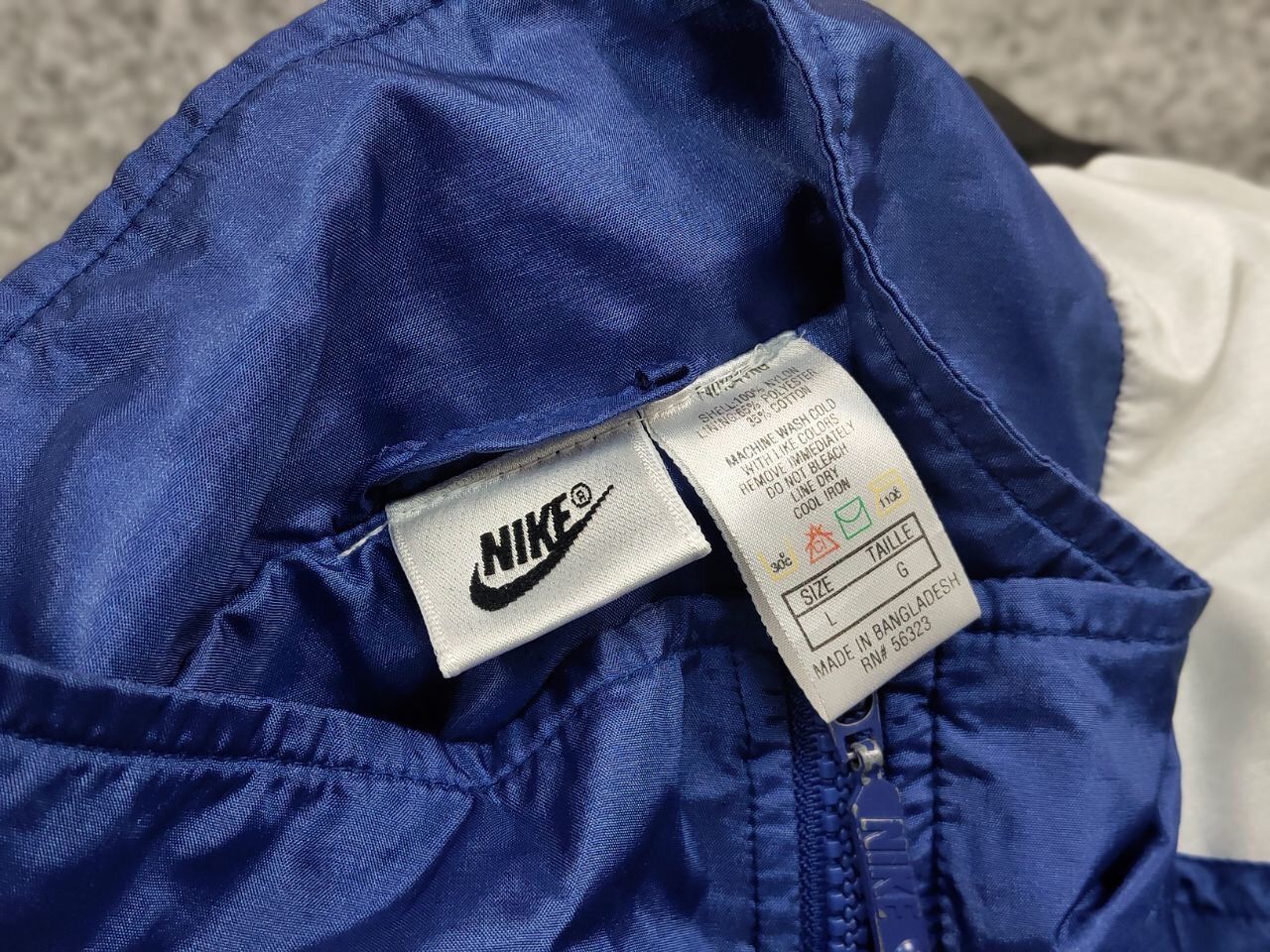 Nike Vintage 90's Nike Nylon Drill Big Embroidered Track Jacket Size US L / EU 52-54 / 3 - 21 Thumbnail