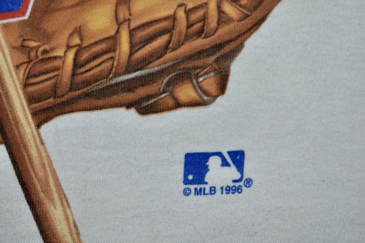 Vintage Vintage ‘96 Montreal Expos T-Shirt (XXL) Size US XXL / EU 58 / 5 - 3 Thumbnail