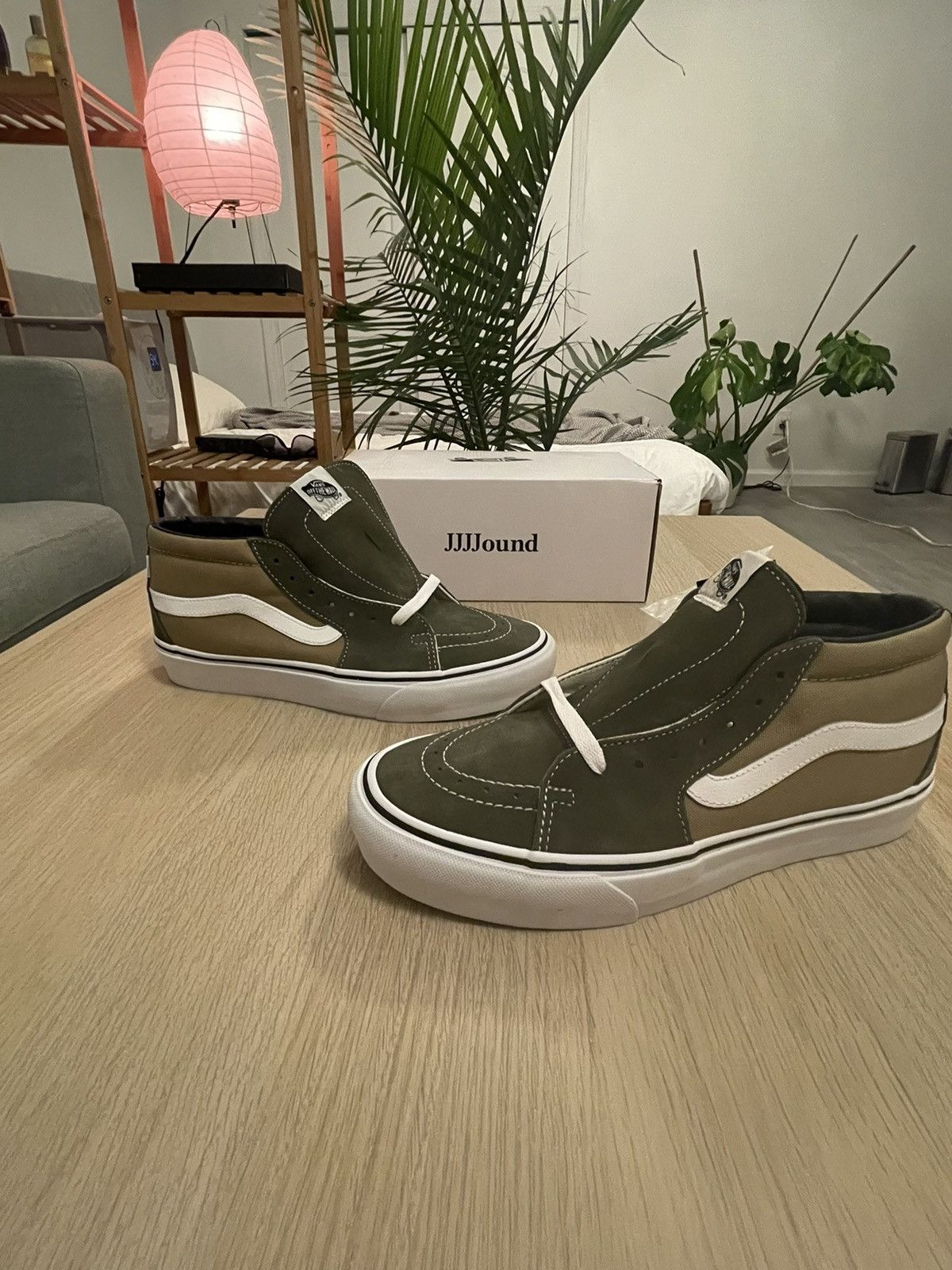 JJJJound × Vans Jjjjound Sk8 Mid Vault Vans Green Size US 9 / EU 42 - 2 Thumbnail