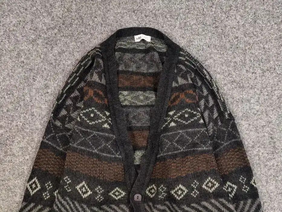 Japanese Brand Vintage 90's Japanese Patterned Cardigan Knitted Sweater Size US L / EU 52-54 / 3 - 3 Thumbnail