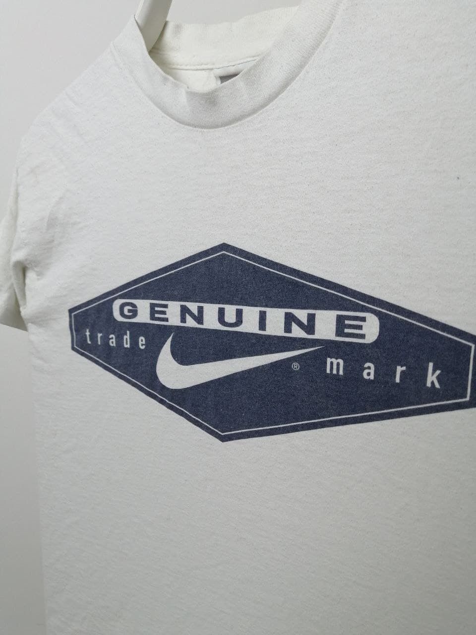 Nike × Vintage Nike Vintage Streetwear t-shirt center swoosh logo Size US M / EU 48-50 / 2 - 3 Thumbnail