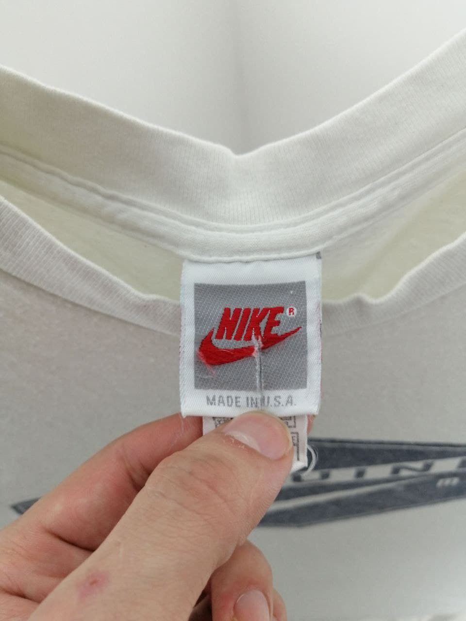 Nike × Vintage Nike Vintage Streetwear t-shirt center swoosh logo Size US M / EU 48-50 / 2 - 10 Thumbnail