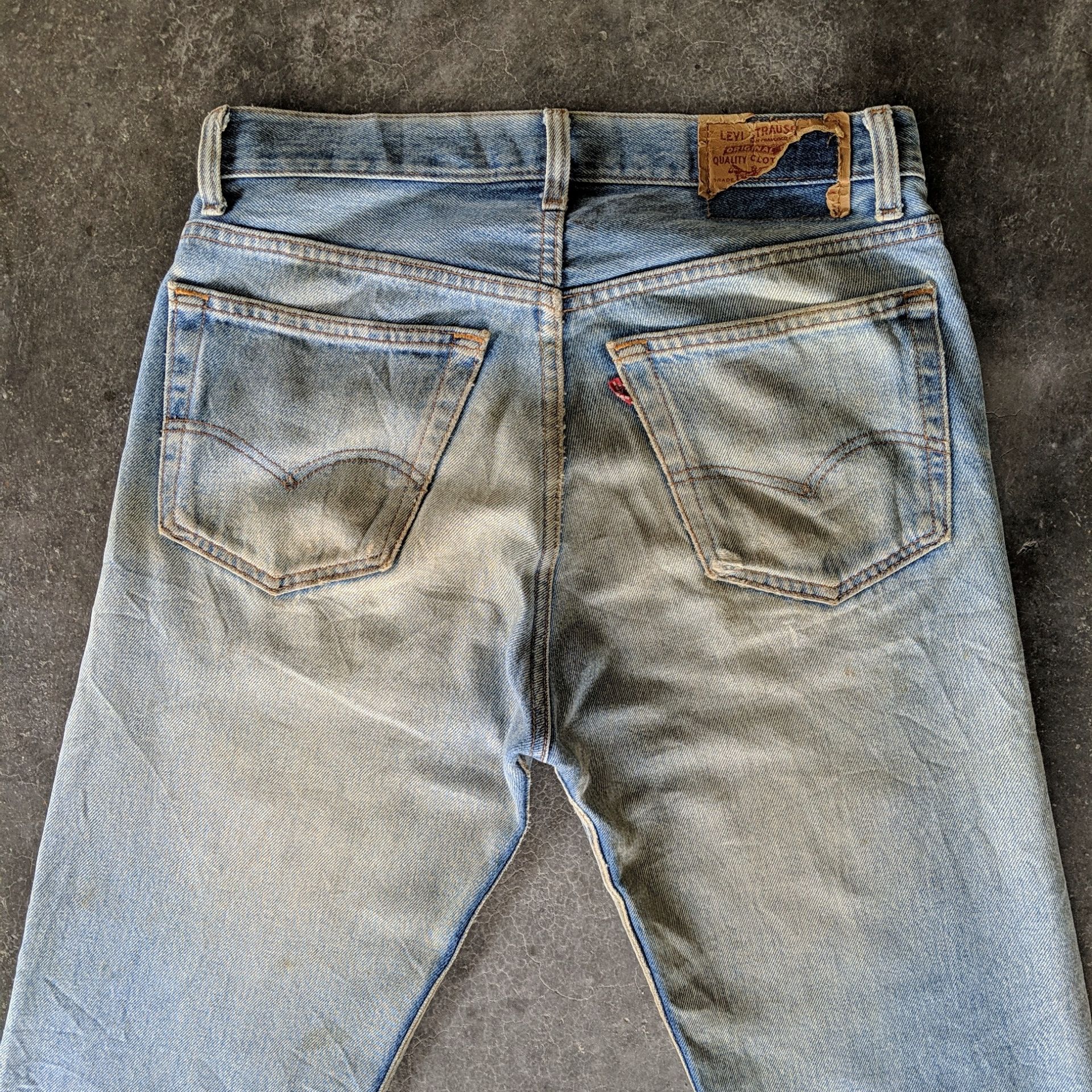 Levi's Vintage Levi's Lightwash Distressed Denim Jeans Pants W30 Size US 30 / EU 46 - 10 Thumbnail