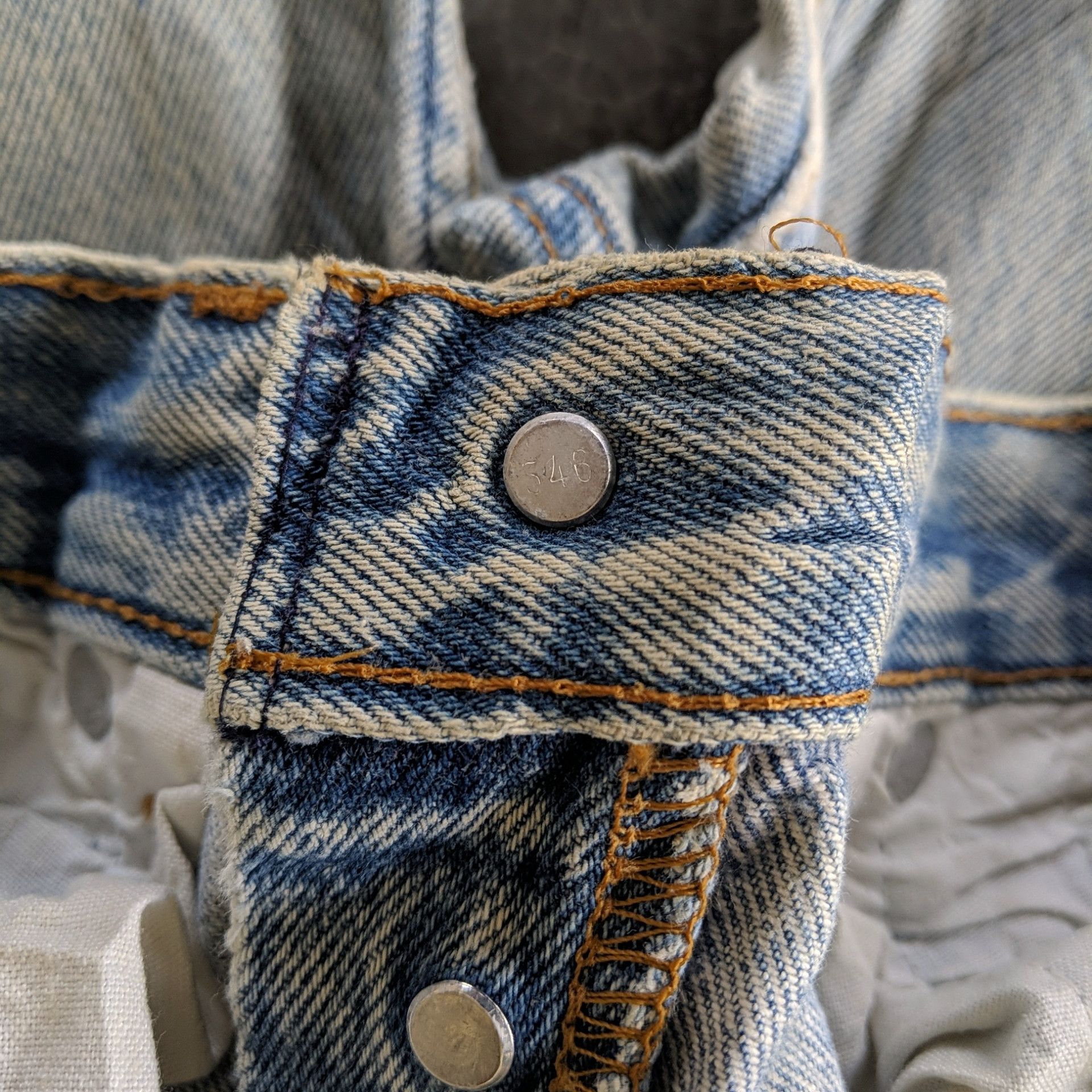 Japanese Brand Levi's Lightwash Faded Distressed Denim Jeans Pants W31 Size US 31 - 9 Thumbnail