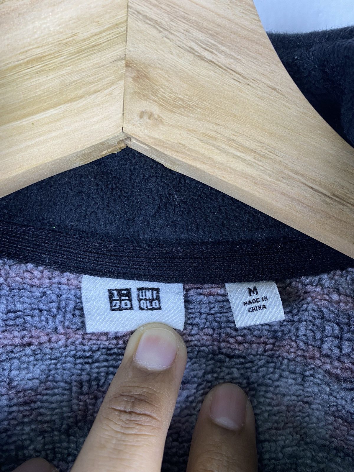 Japanese Brand OFFER 🔥 Vintage Y2K Uniqlo X Navajo Fleece Zip Up Vest Size US M / EU 48-50 / 2 - 3 Thumbnail